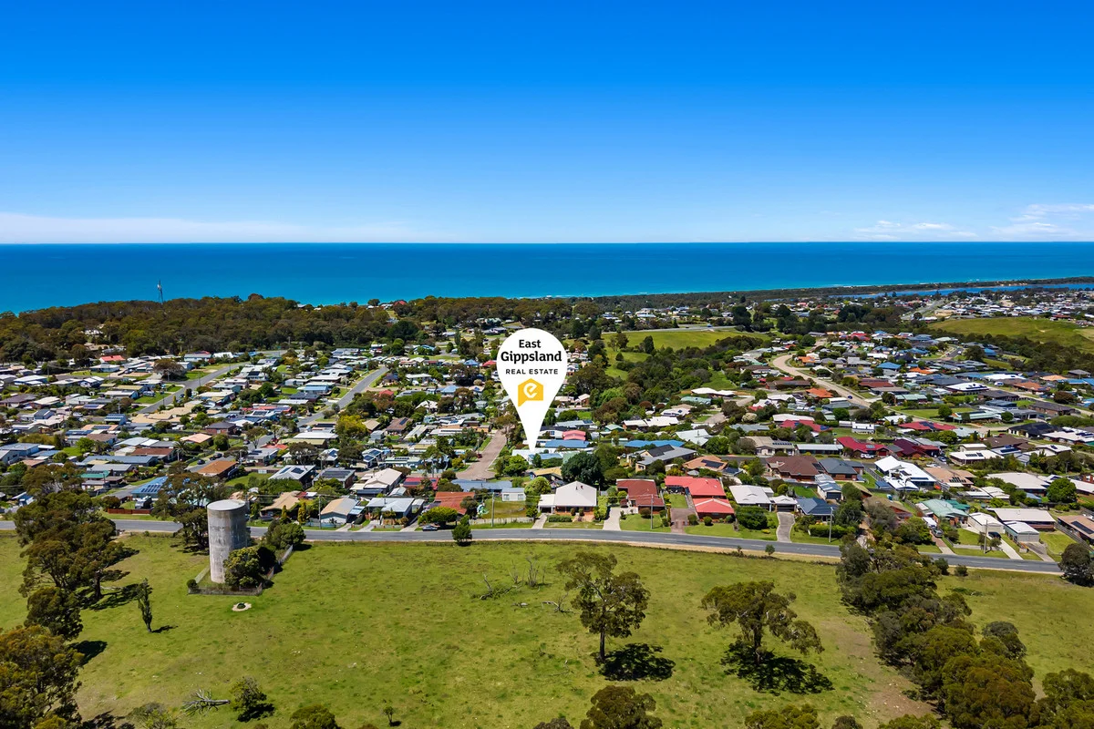 Additional image 22 of 19 West Crescent, Lakes Entrance VIC 3909