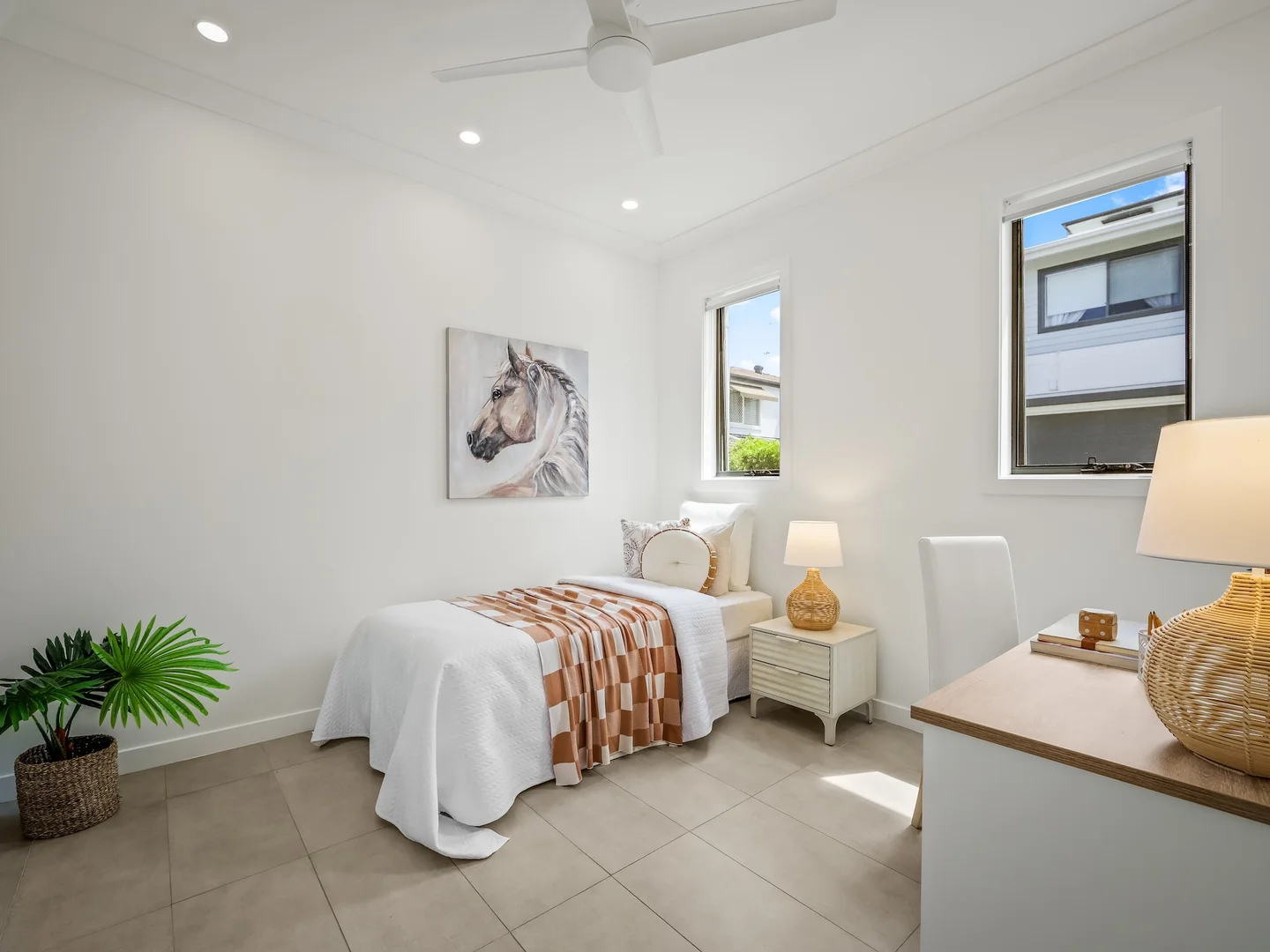 Additional image 22 of 2/111 Pohlman Street, Southport QLD 4215