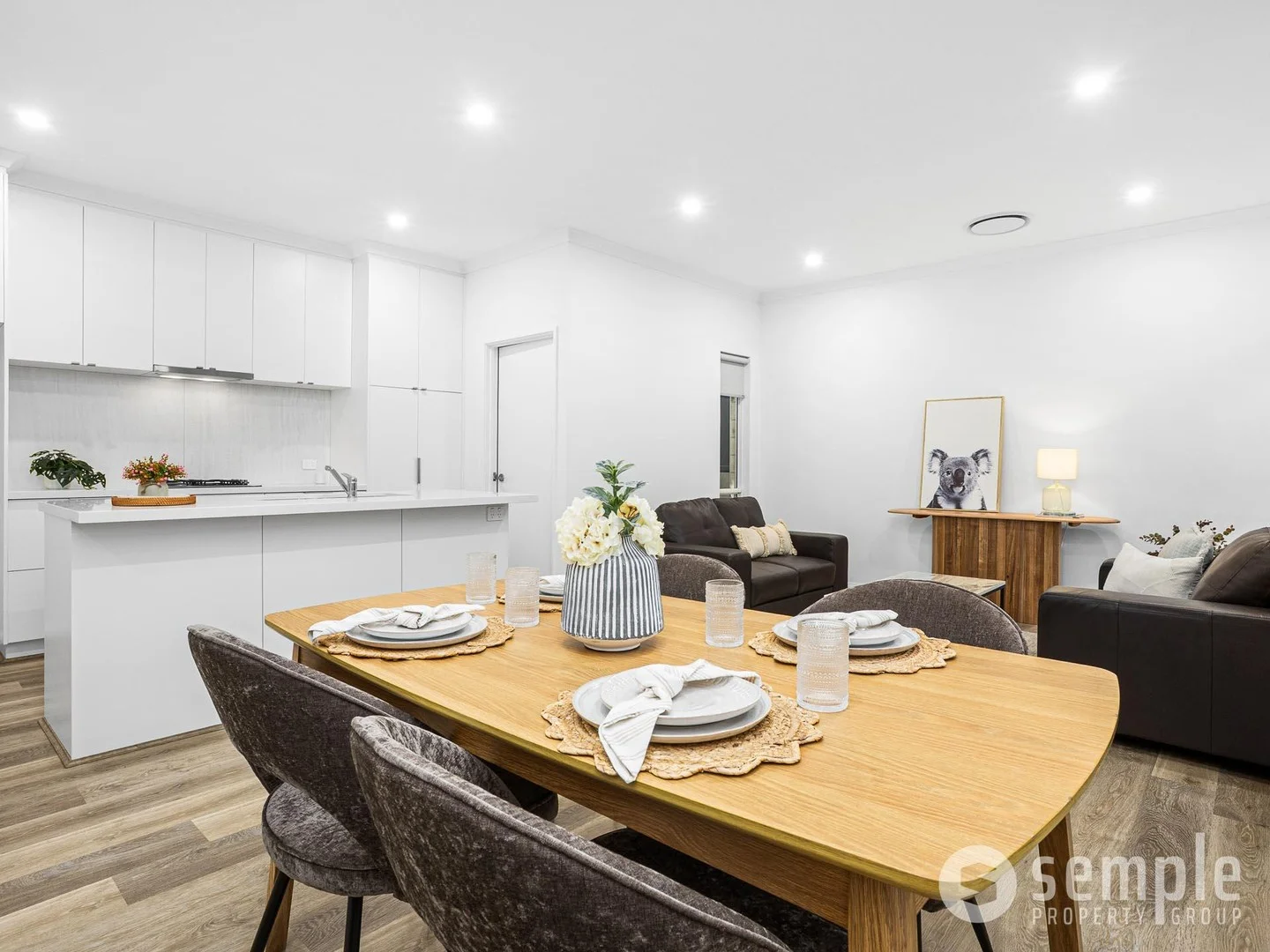 27B Shelshaw Street, Melville WA 6156