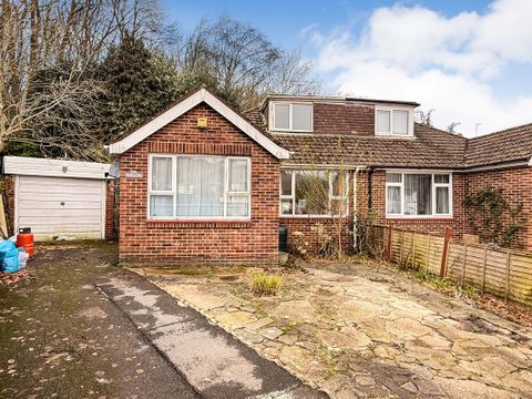 26 Hinton Crescent, Southampton, Hampshire SO19
