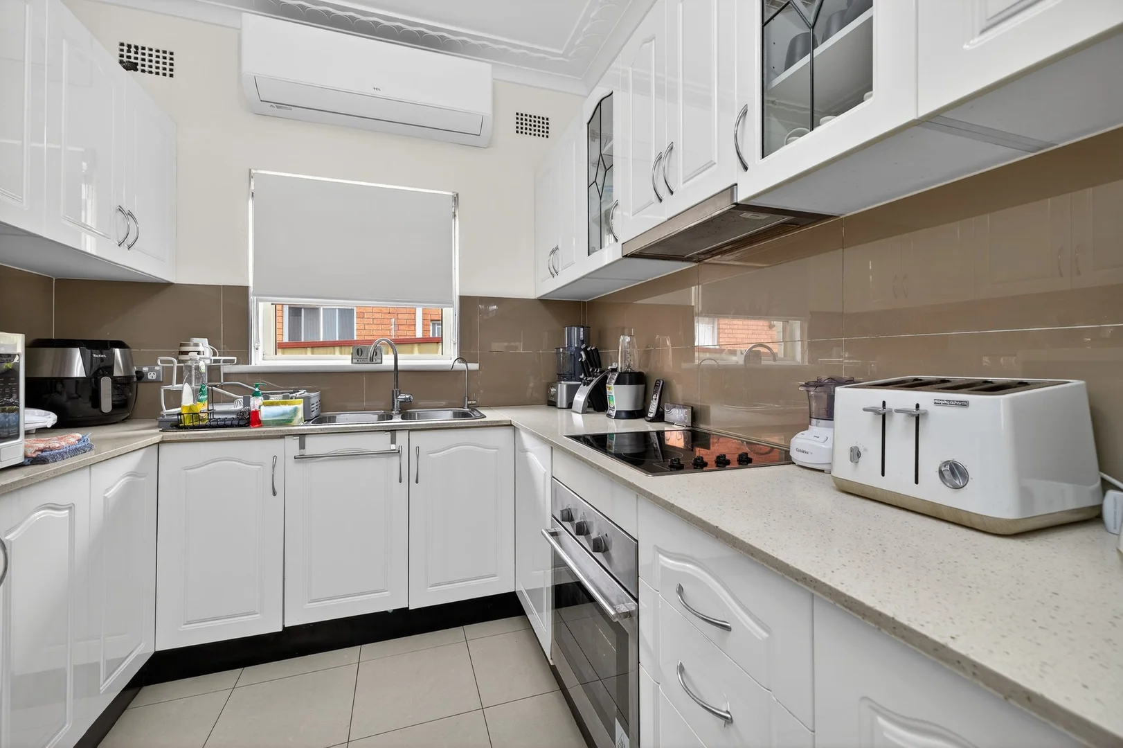 Additional image 3 of 198 Roberts Road, Greenacre NSW 2190