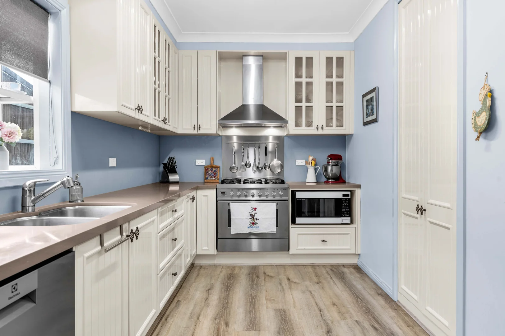 Additional image 10 of 6 Hoddle Avenue, Campbelltown NSW 2560