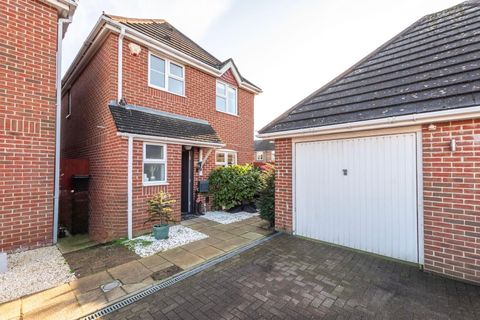 Whithedwood Avenue, Southampton SO15