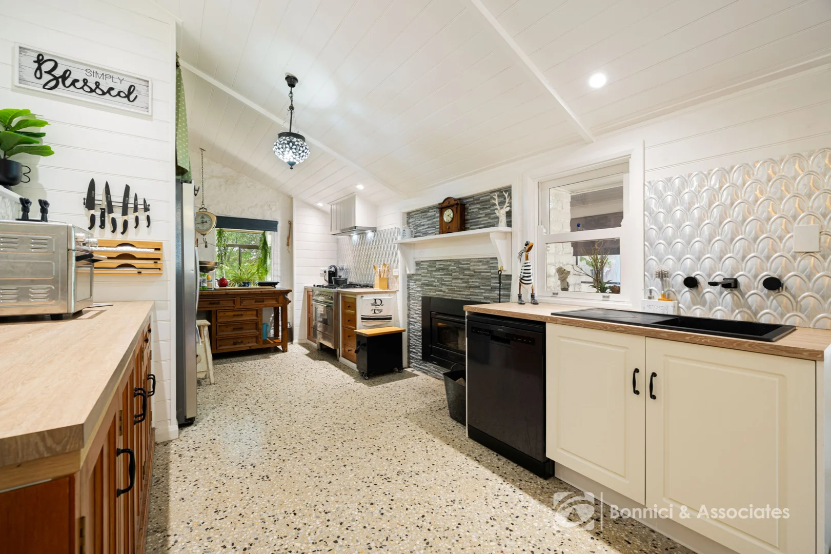 Additional image 5 of 49 Bridge Road, Beechworth VIC 3747