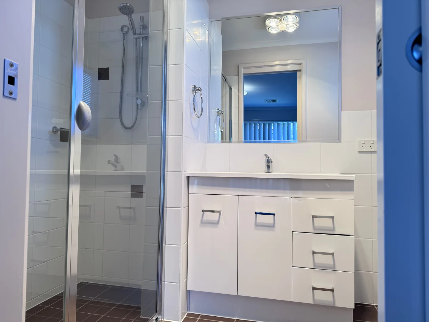 Additional image 8 of Harrison ACT 2914