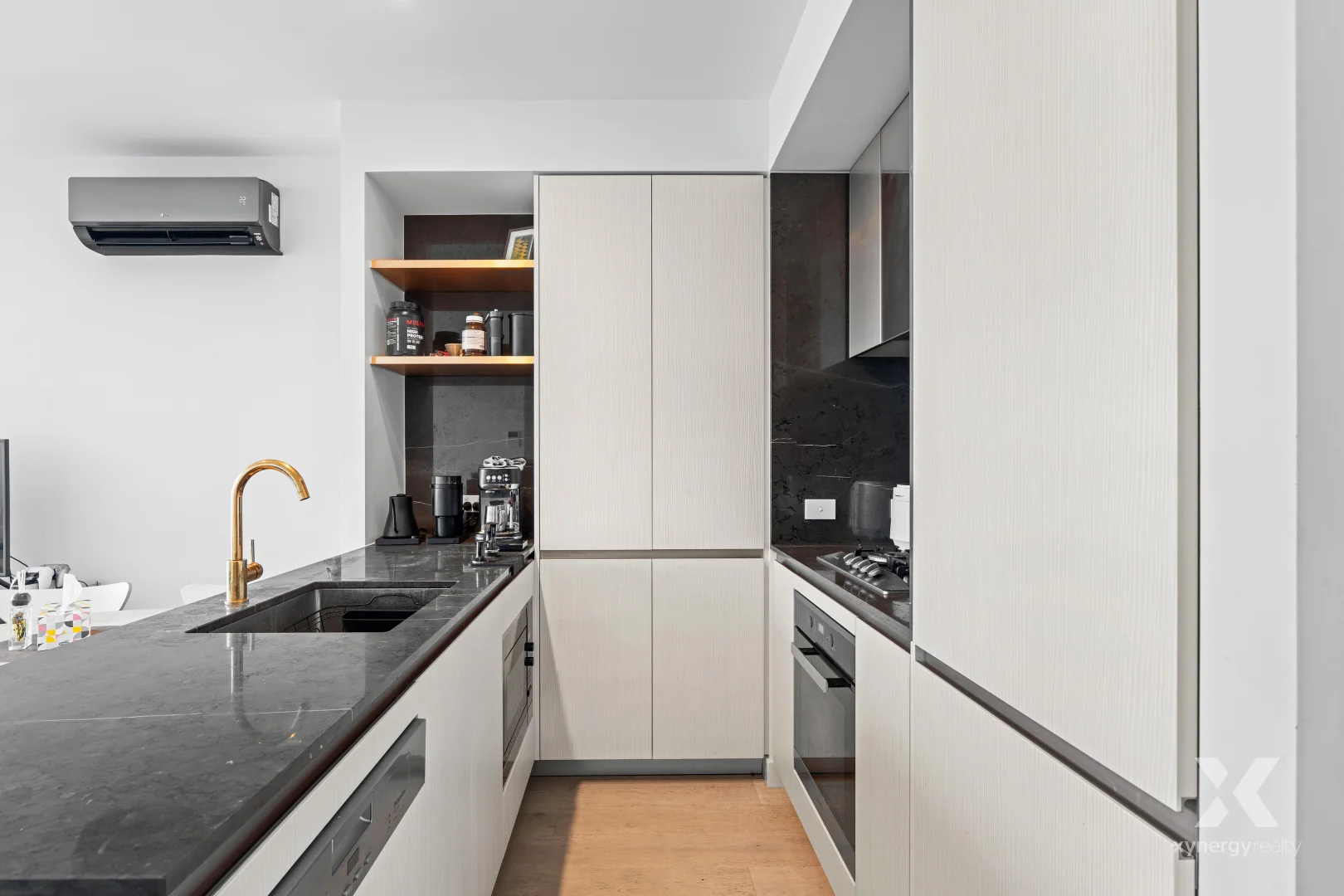 Additional image 7 of 7202/228 La Trobe Street, Melbourne VIC 3000