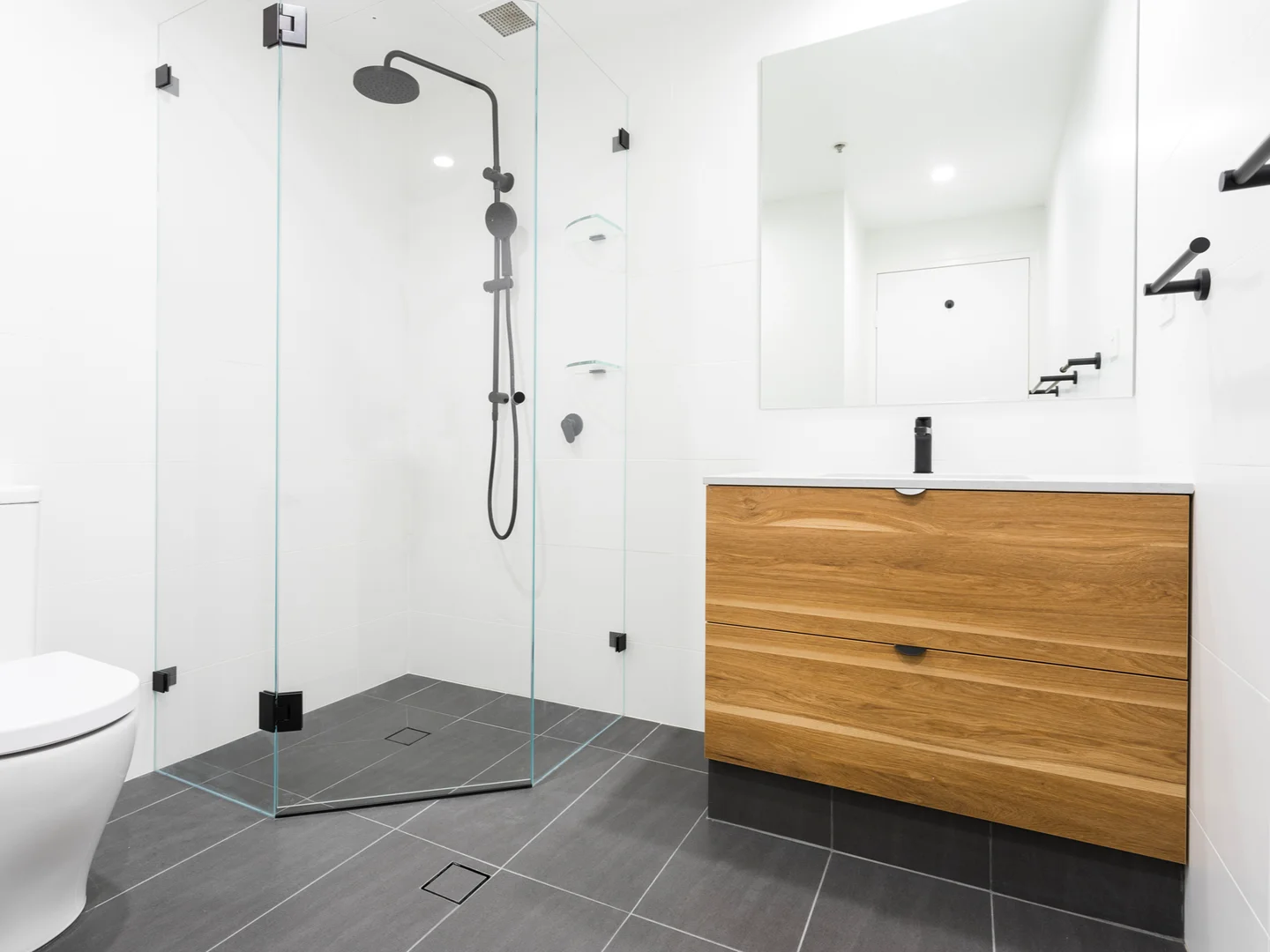 Additional image 3 of 1303/1 Hosking Place, Sydney NSW 2000