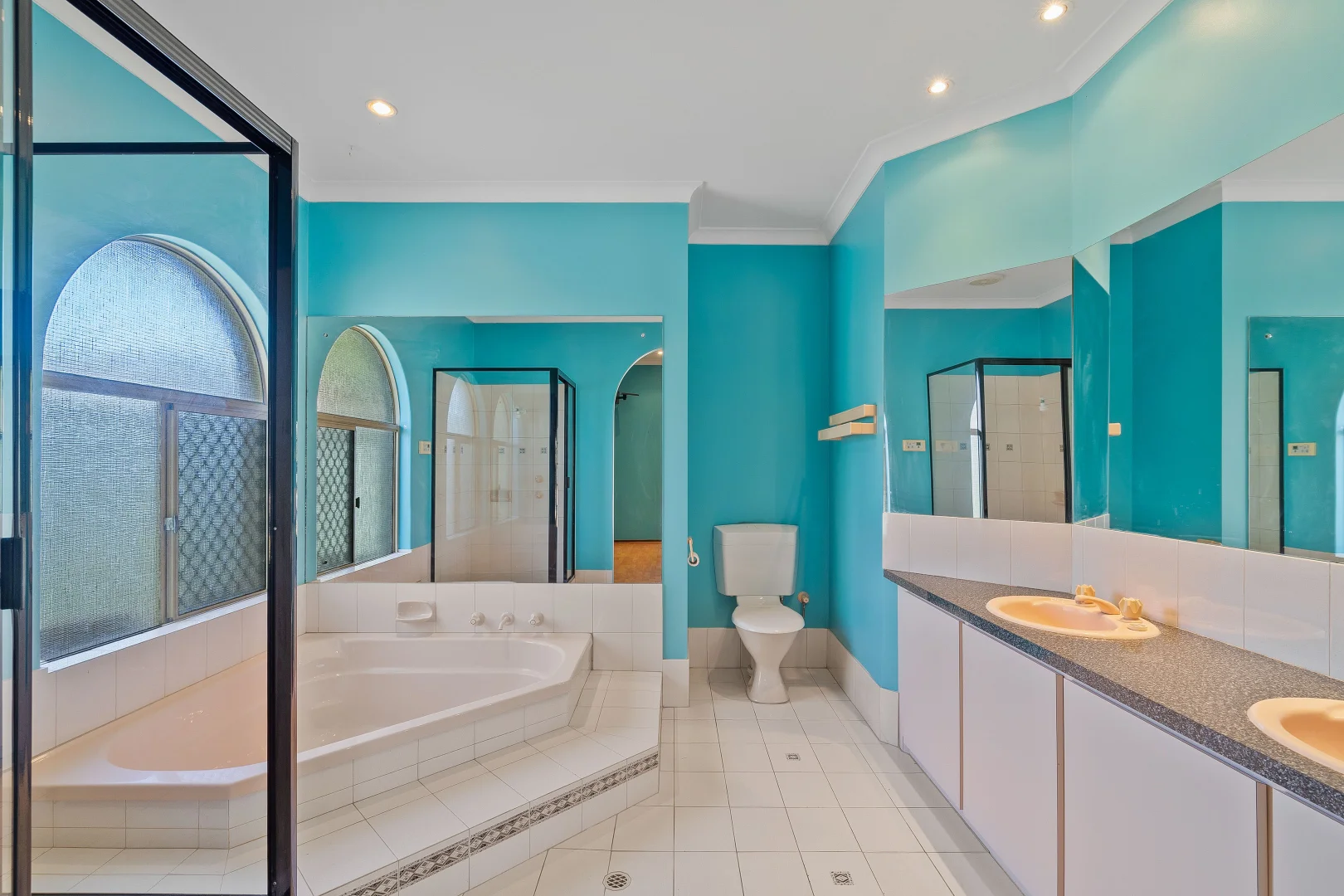 Additional image 10 of 7 Balmoral Parade, Halls Head WA 6210