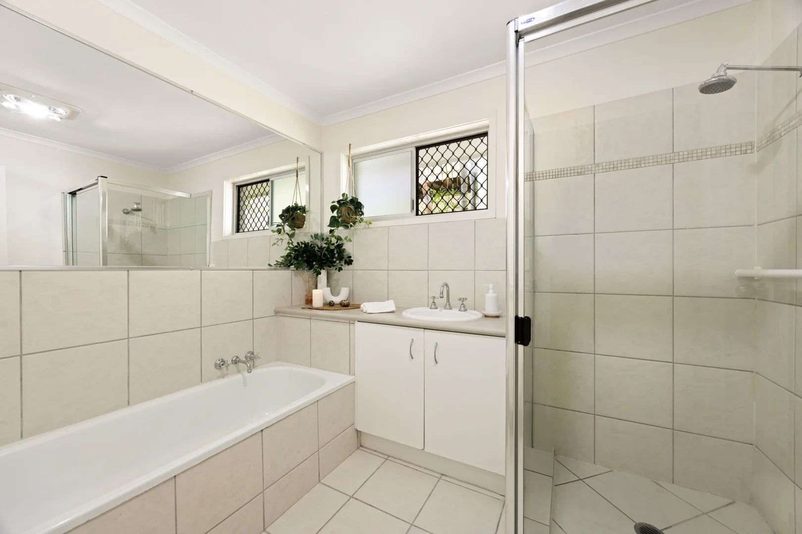 Additional image 12 of 27 Yoomba Crescent, Alexandra Headland QLD 4572