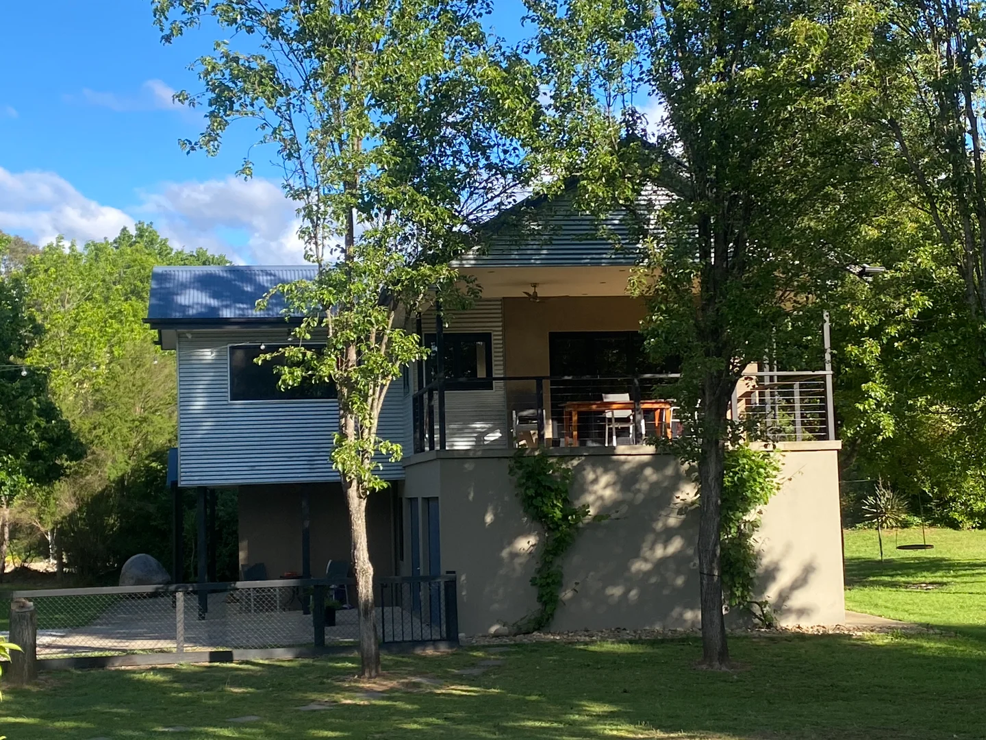 Additional image 2 of 8 Nicholson Street, Porepunkah VIC 3740