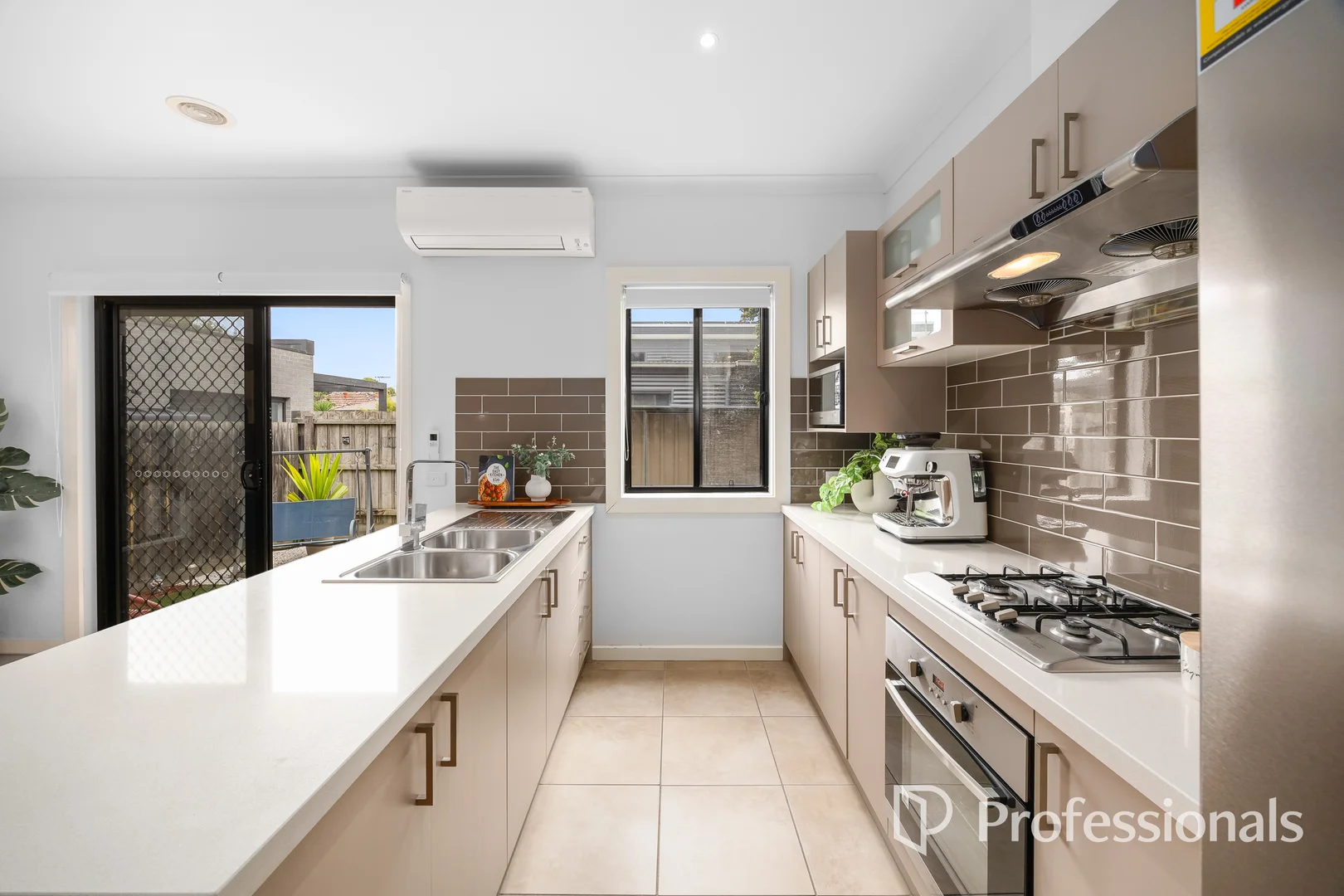 Additional image 5 of 110A Raglan Street, Preston VIC 3072