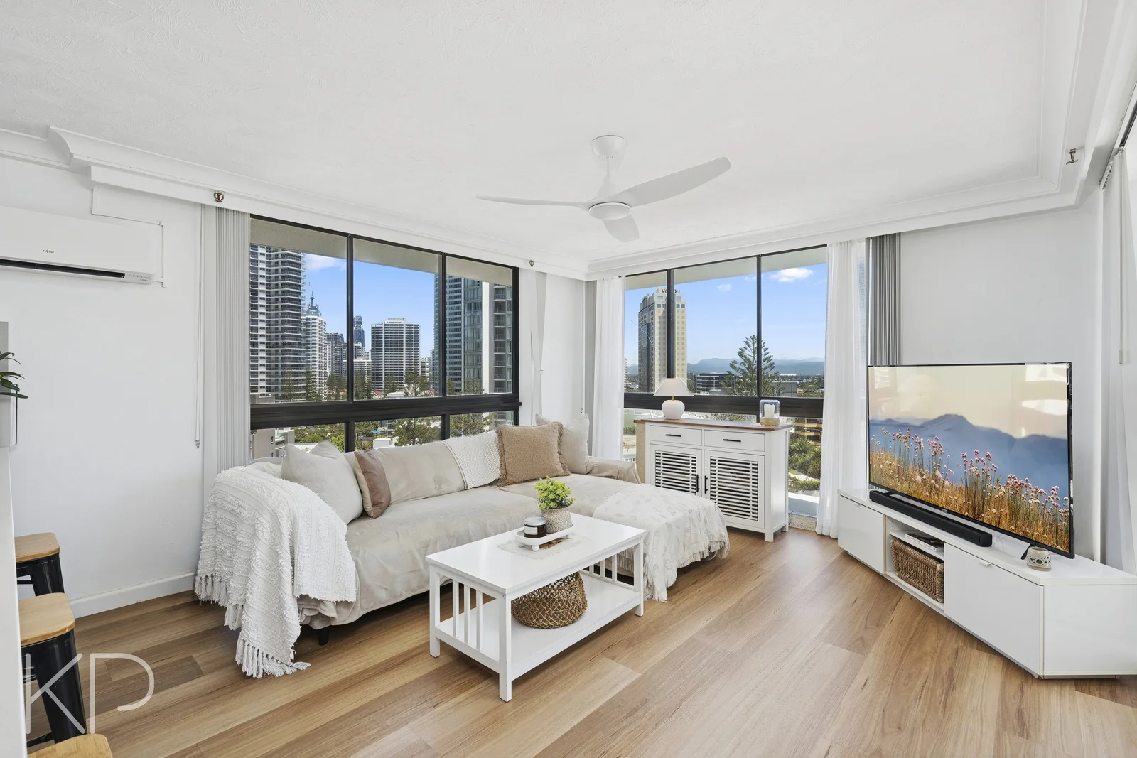 Additional image 2 of 1009/18 Hanlan Street, Surfers Paradise QLD 4217