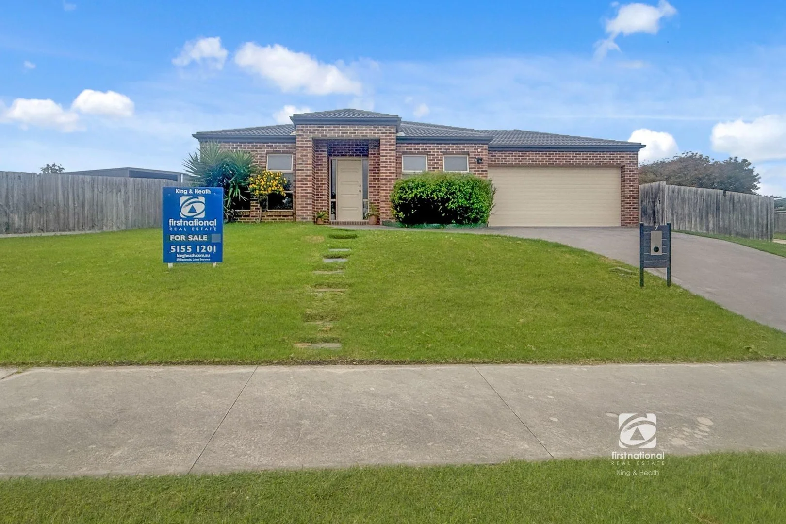 7 Norman Court, Lakes Entrance VIC 3909