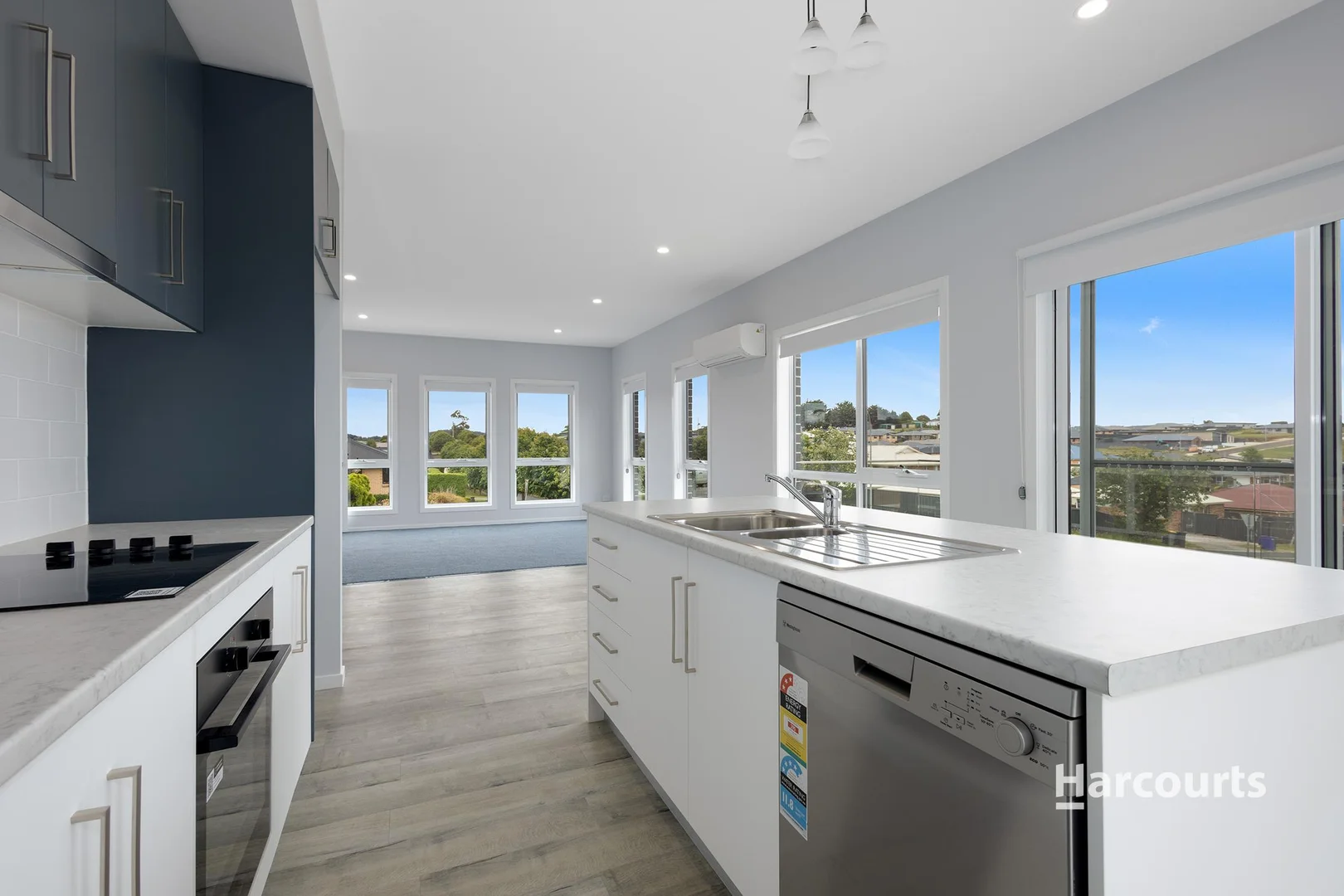 Additional image 8 of Units 1 & 2/39 Loongana Avenue, Shorewell Park TAS 7320