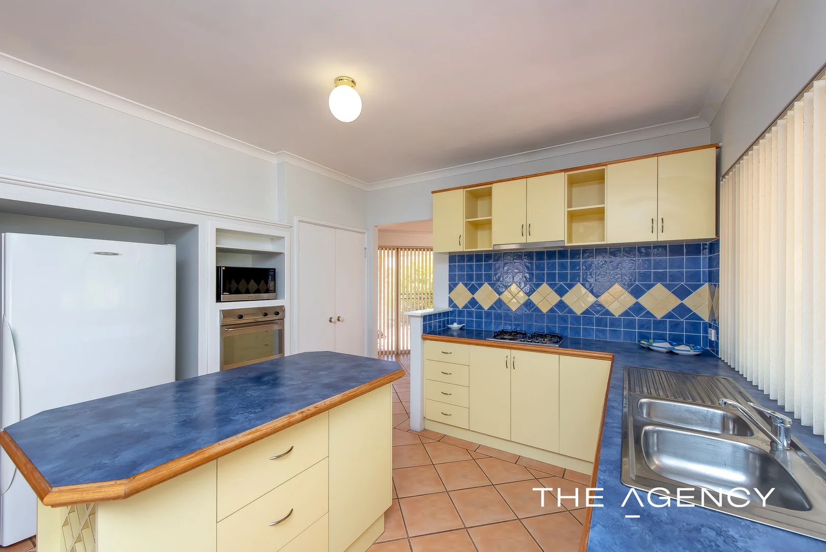 Additional image 9 of 29 Kin Bay Entrance, Mindarie WA 6030