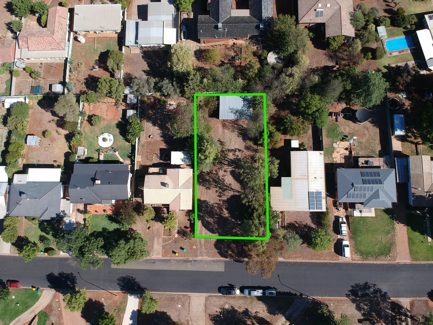 11 Evans Parade, Parkes NSW 2870