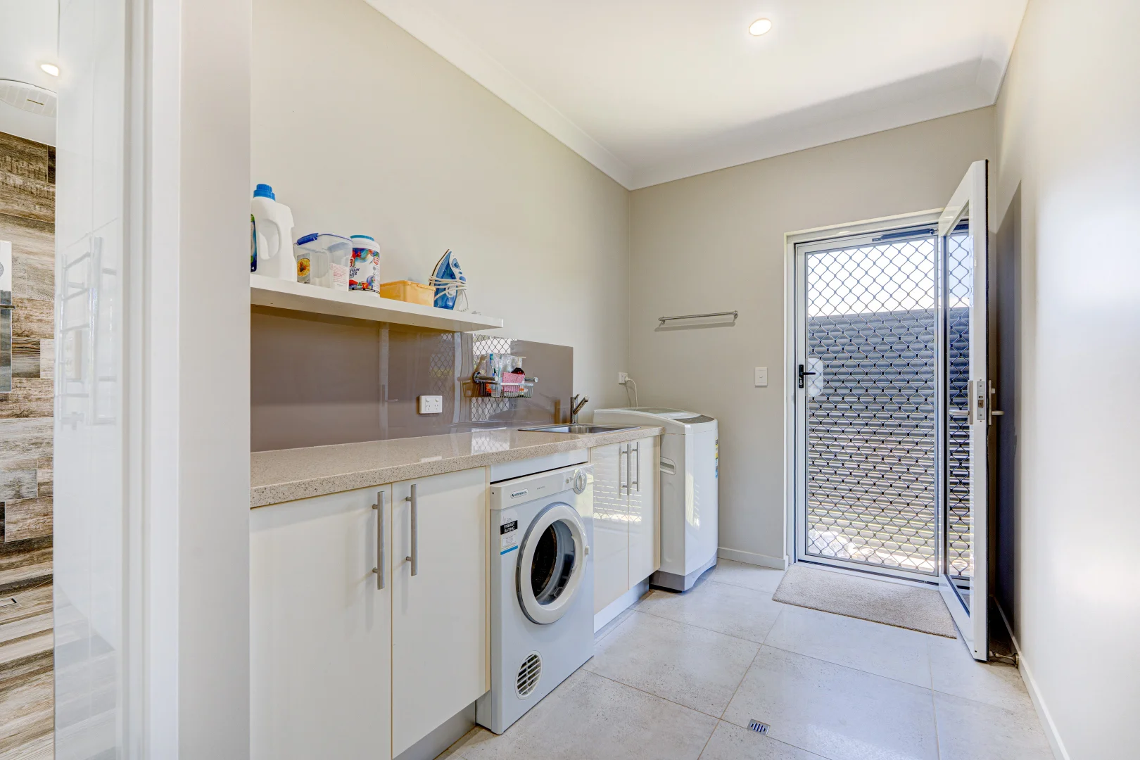 Additional image 17 of 11 Nivosa Ct, Mission Beach QLD 4852