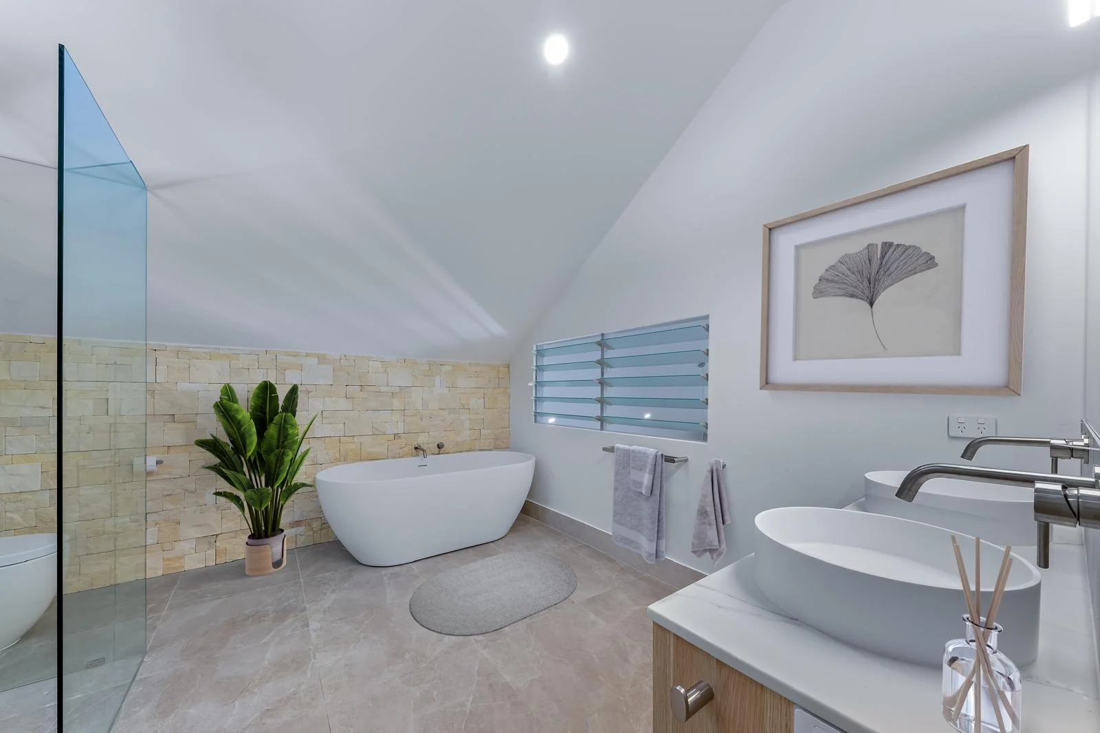 Additional image 28 of 96 Gloucester Avenue, Hideaway Bay QLD 4800