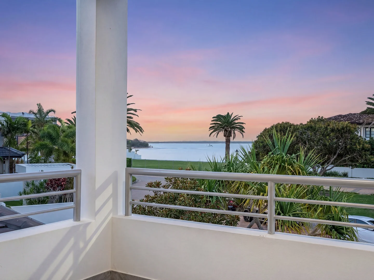 Additional image 32 of 19 Knightsbridge Parade East, Sovereign Islands QLD 4216