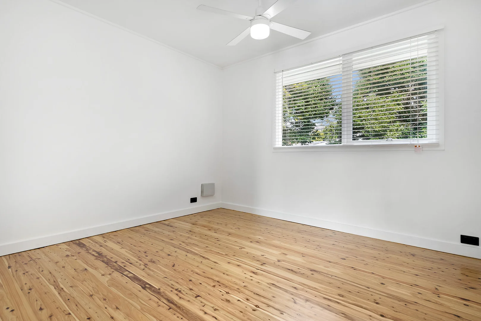 Additional image 7 of 5 Donaldson Street, Bradbury NSW 2560