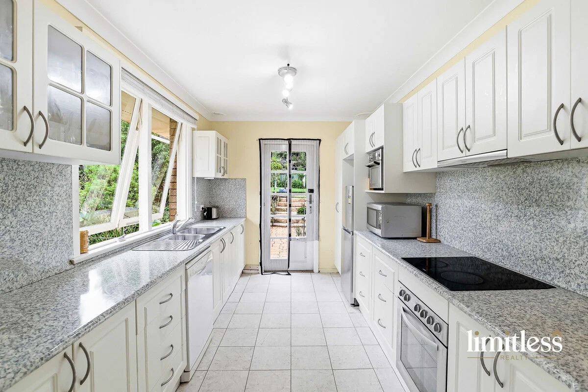Additional image 6 of 40 Chaseling Avenue, Springwood NSW 2777
