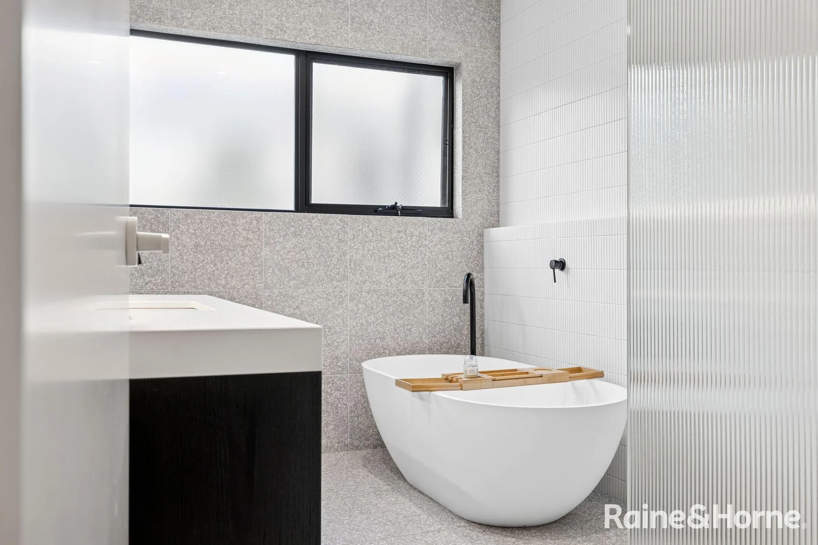 Additional image 24 of 2 Pindara Place, Gisborne VIC 3437