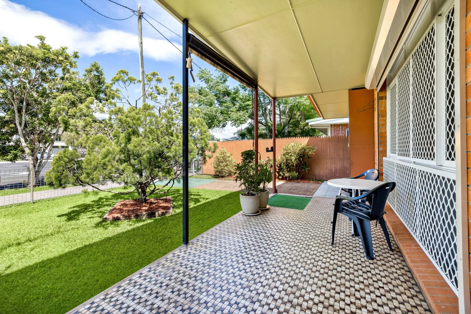 Additional image 3 of 279 Aumuller Street, Westcourt QLD 4870