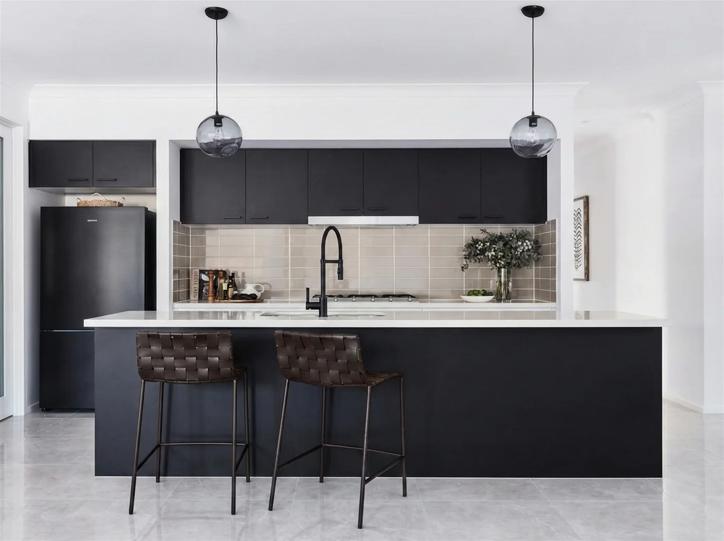 Additional image 2 of Mambourin VIC 3024