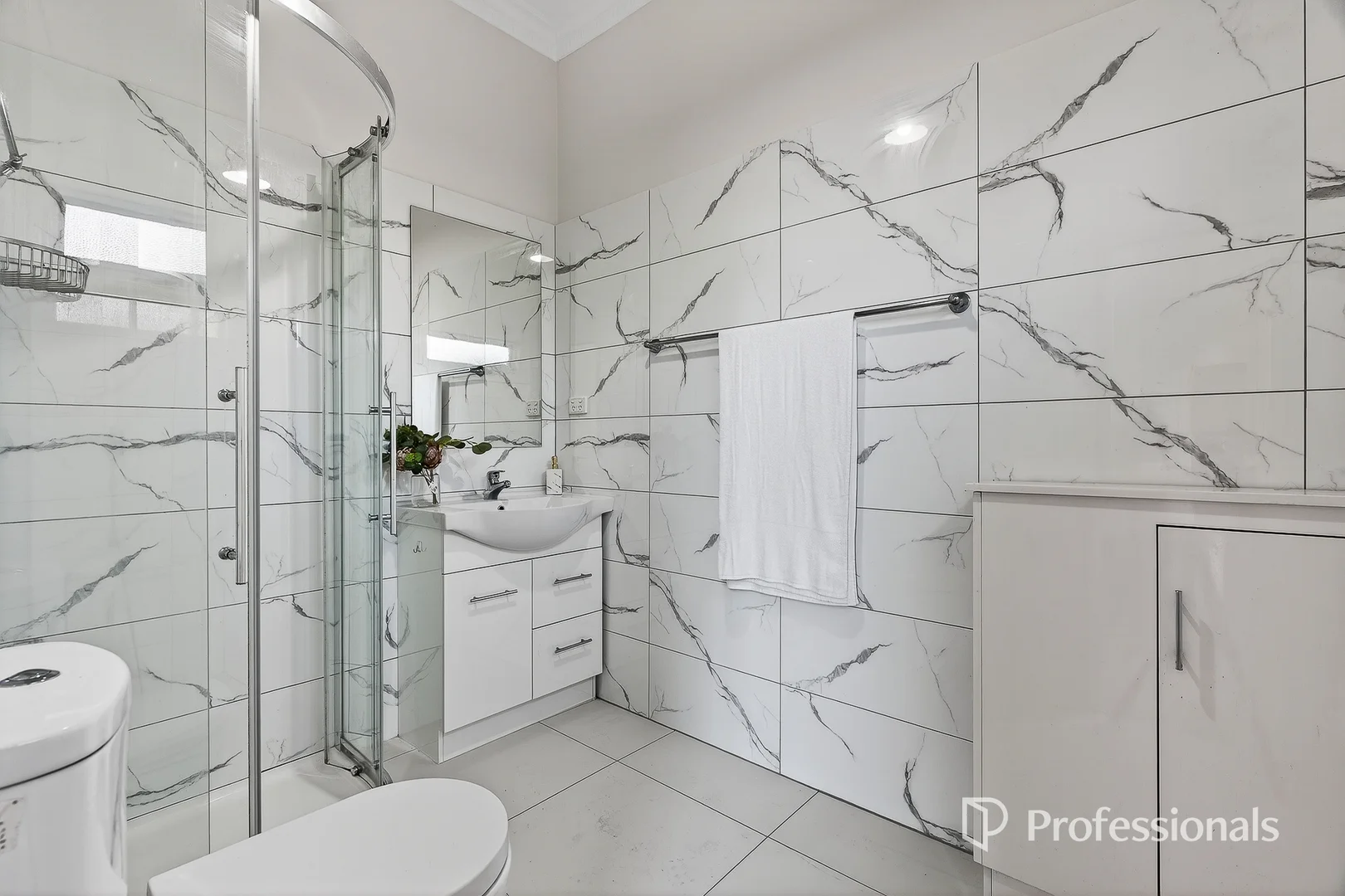 Additional image 12 of 25 Dorothy Avenue, Glen Huntly VIC 3163