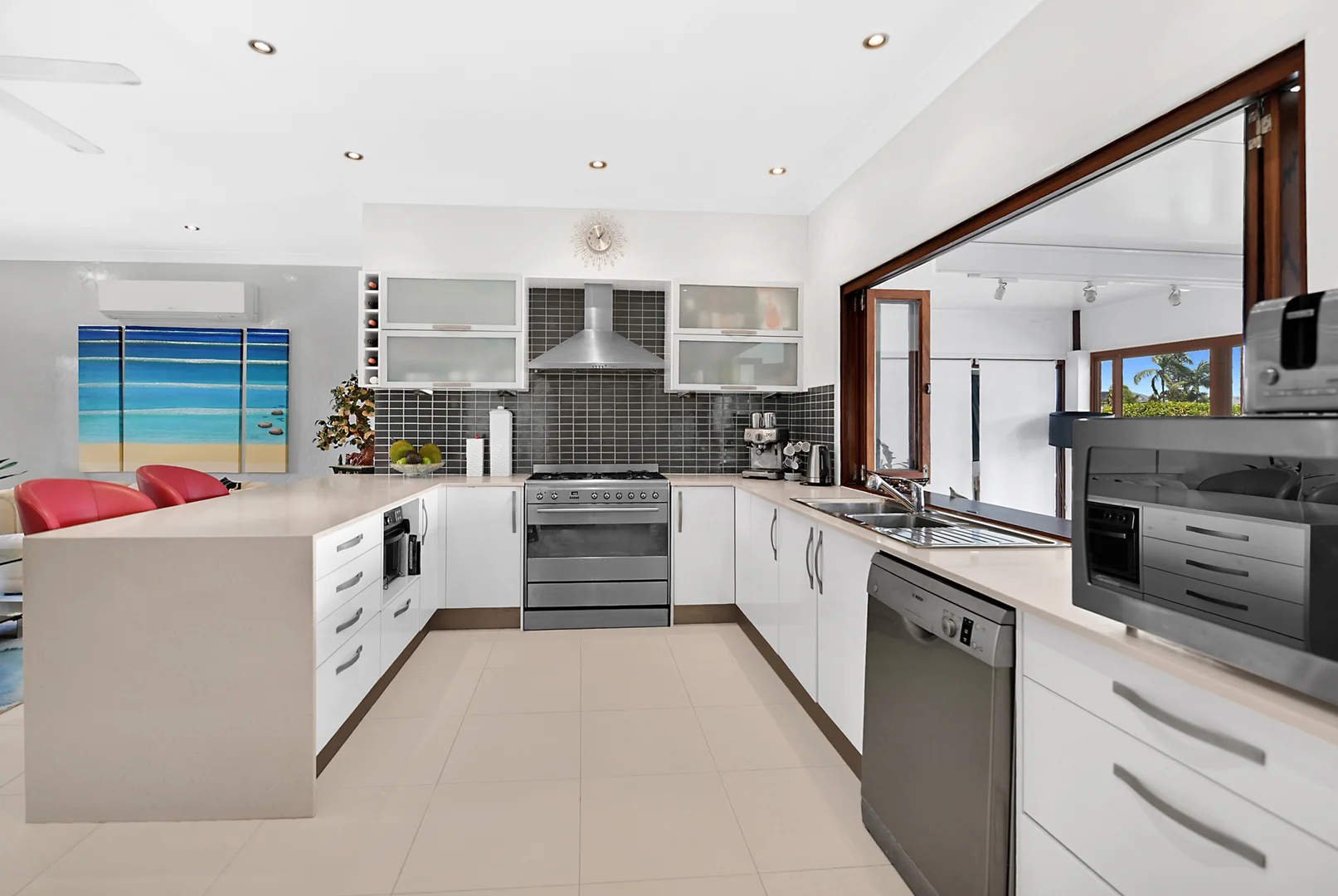 Additional image 8 of 74 Limetree Parade, Runaway Bay QLD 4216