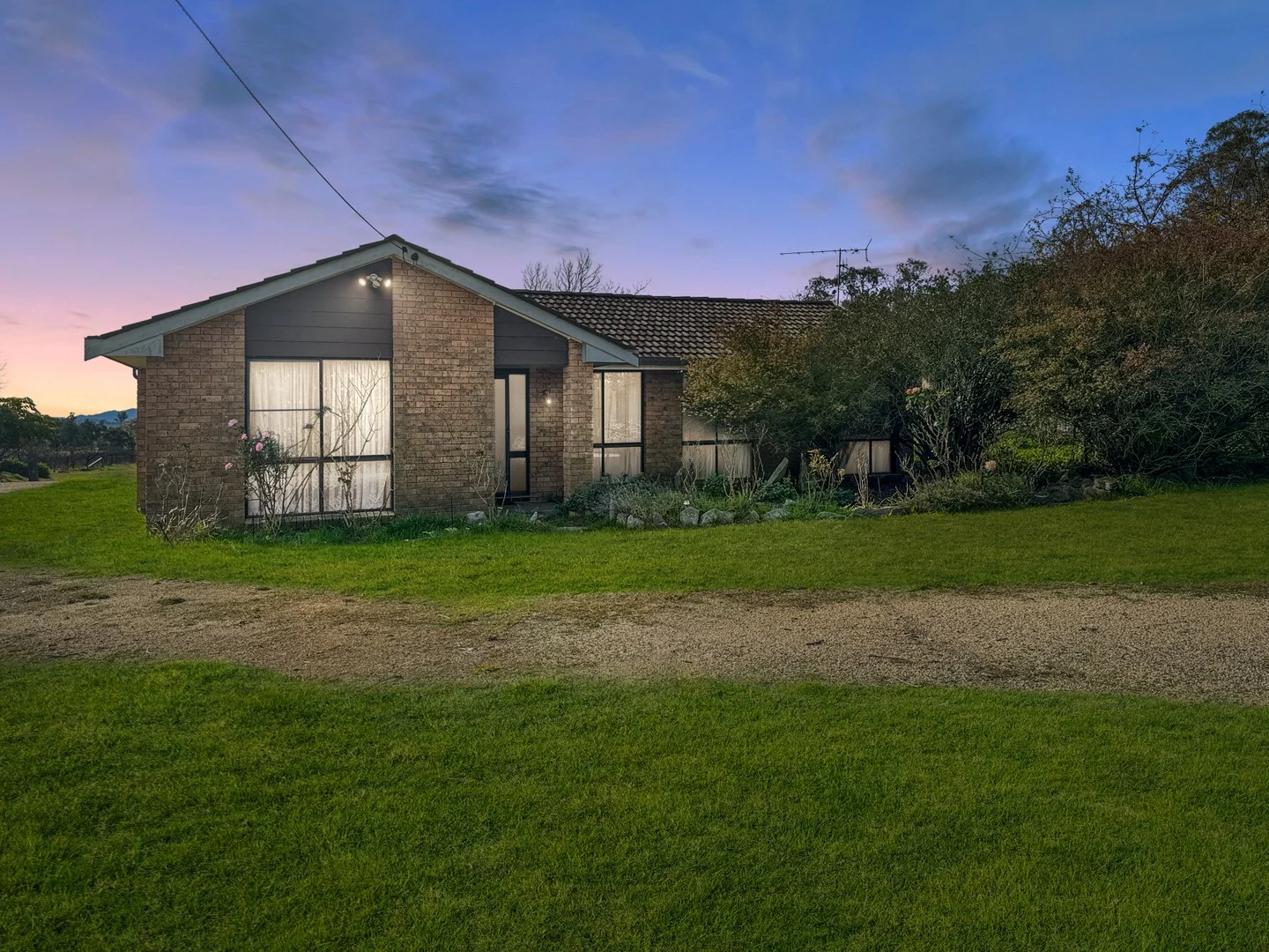 Additional image 2 of 376 Kingstown Road, Uralla NSW 2358