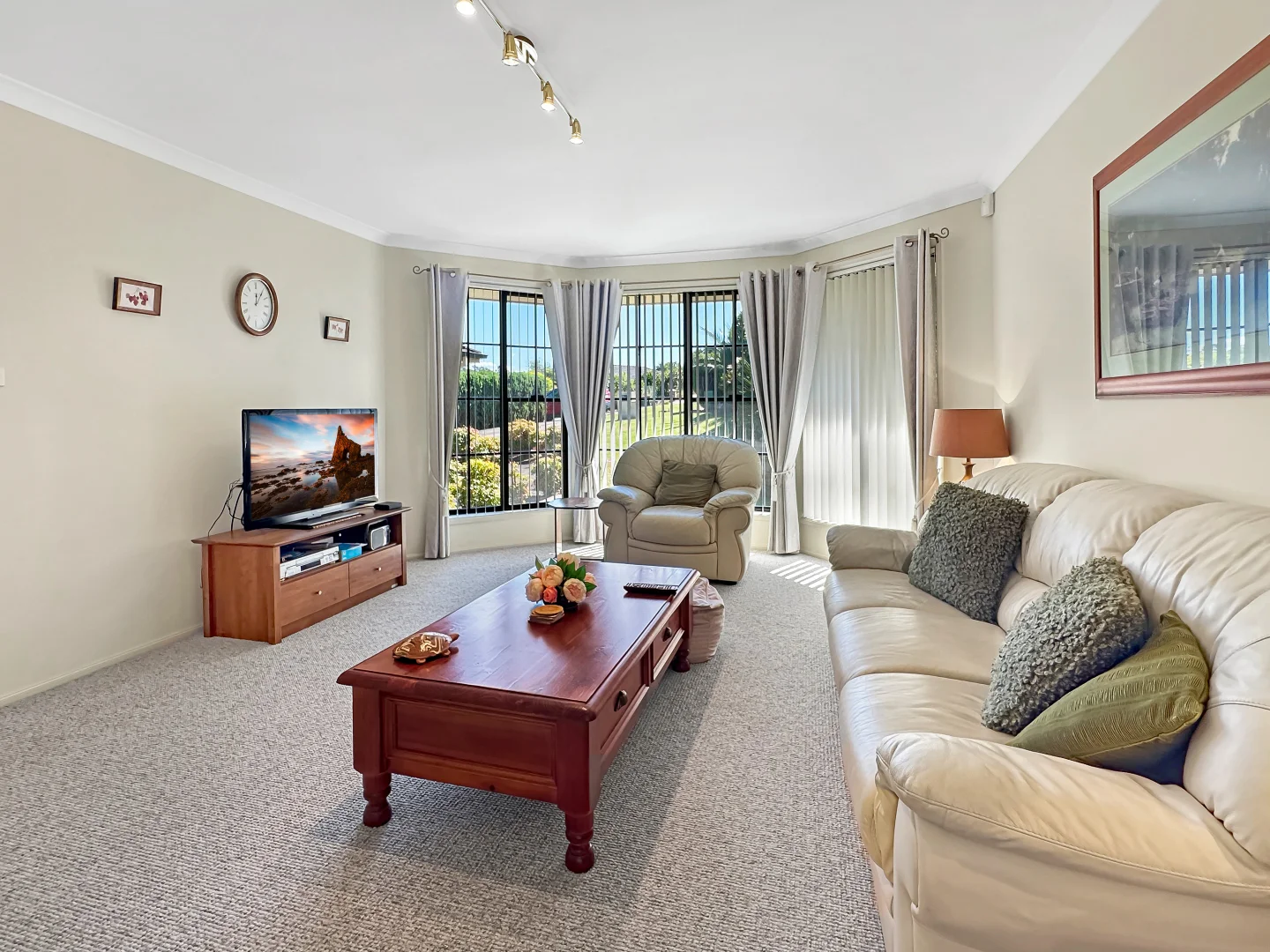 Additional image 4 of 12 Stuart Place, Sunshine Bay NSW 2536