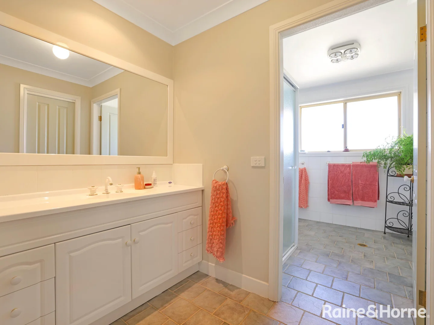 Additional image 20 of 8 Maple Close, Kelso NSW 2795