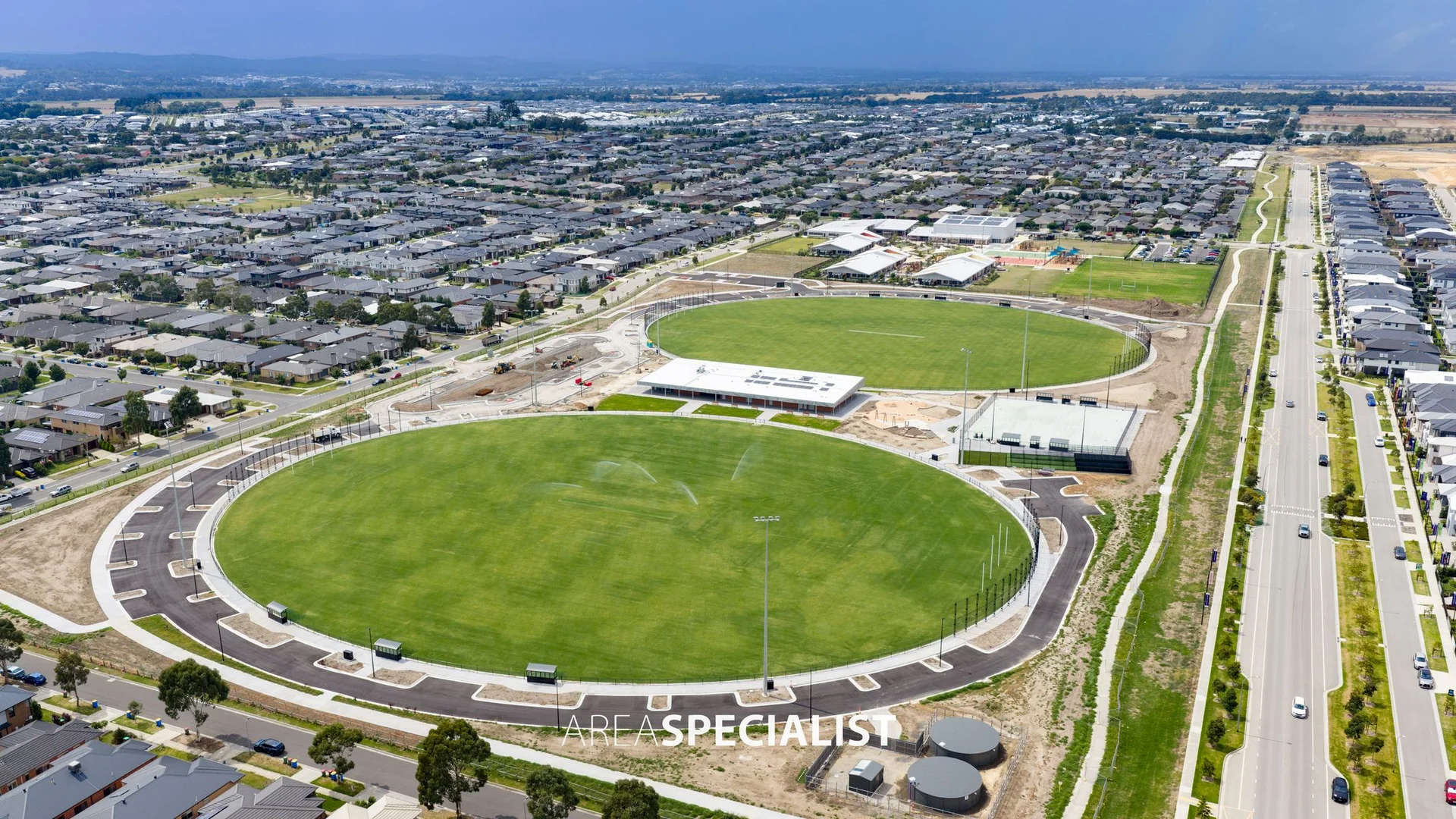 Additional image 7 of 2 Parlor Walk, Clyde North VIC 3978