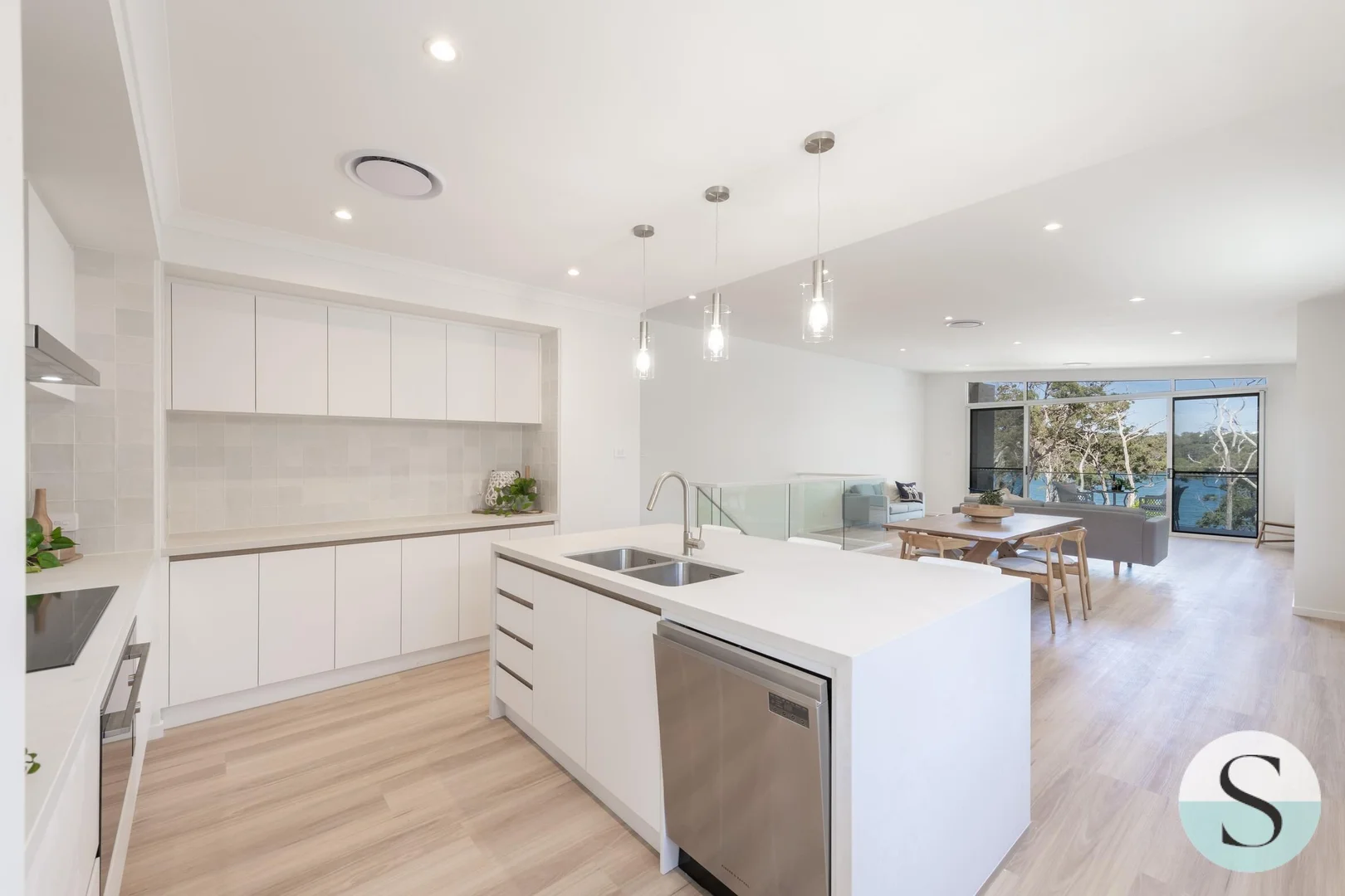 Additional image 3 of 11 Lily Crescent, Nords Wharf NSW 2281