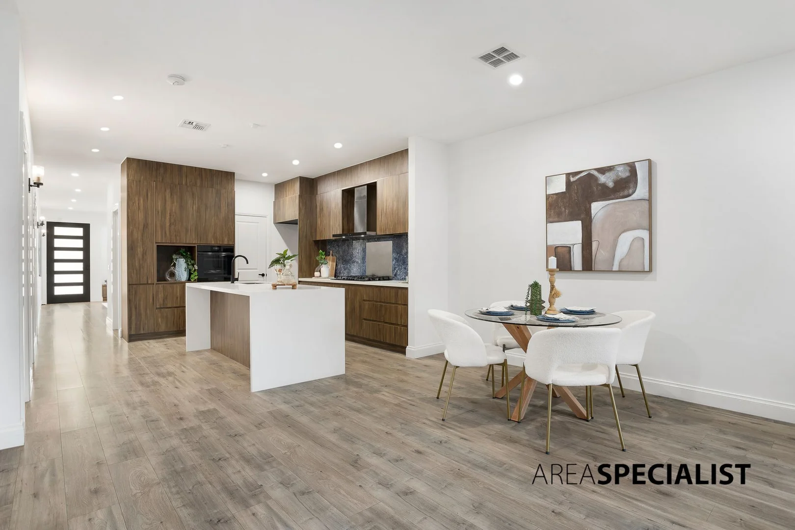 Additional image 3 of 10 Hoddle Court, Cranbourne VIC 3977