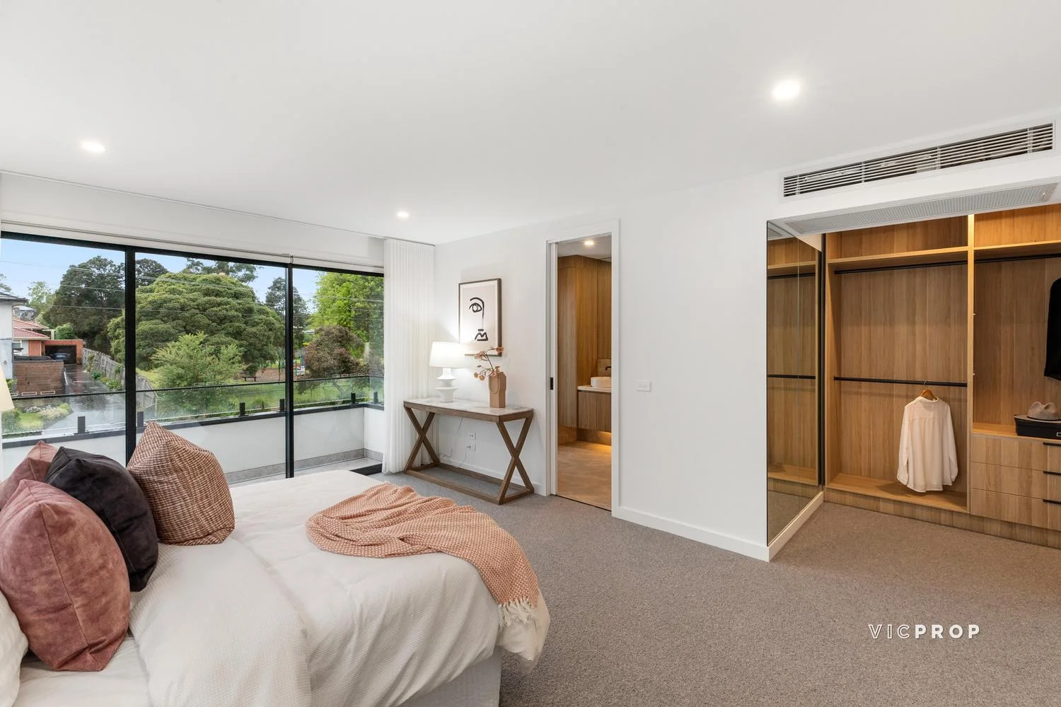 Additional image 7 of 128a Beverley Street, Doncaster East VIC 3109