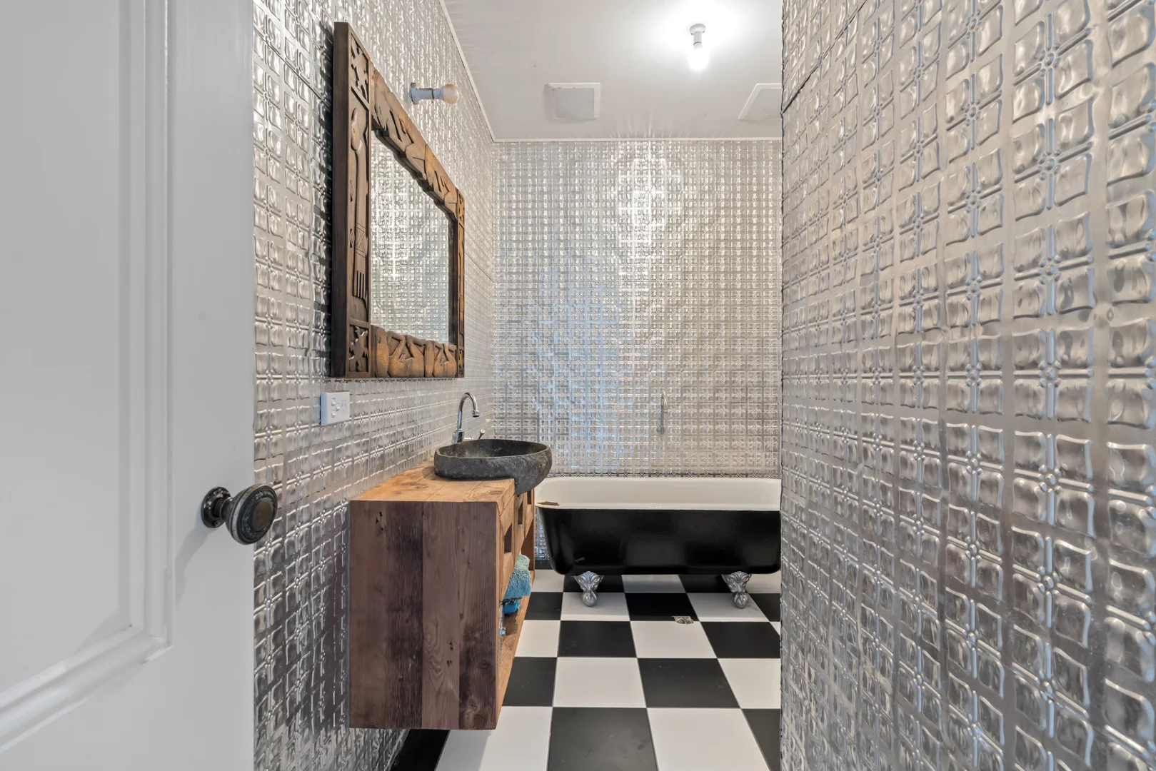 Additional image 20 of 7 River Road, Woodford VIC 3281