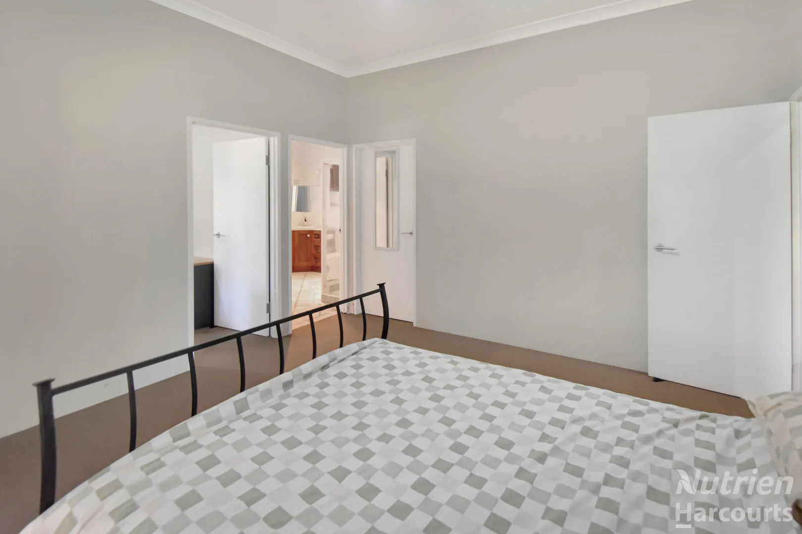 Additional image 18 of 39 Webb Road, Ilparpa NT 0873