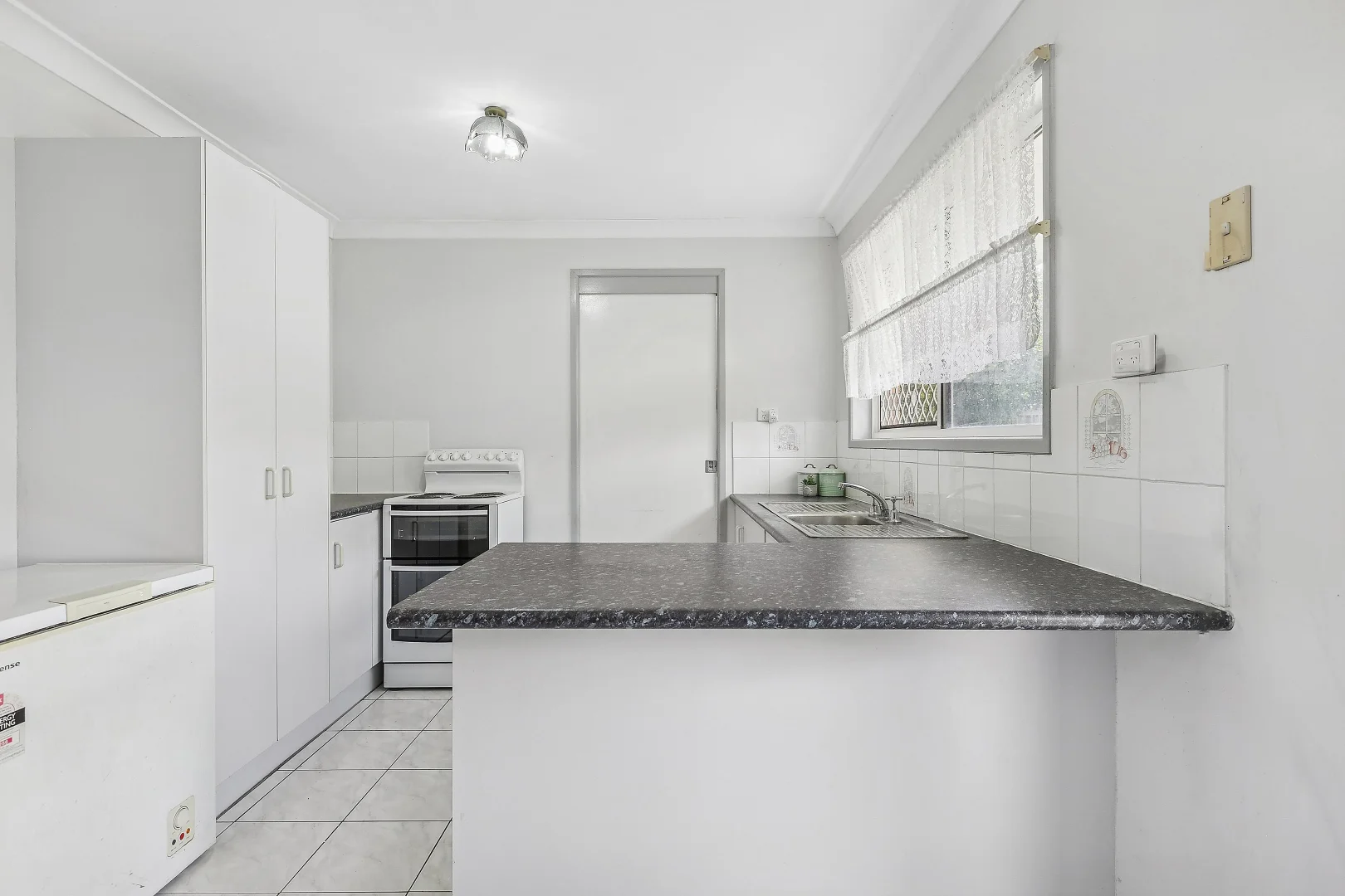 Additional image 3 of 926 Yaamba Road, Parkhurst QLD 4702
