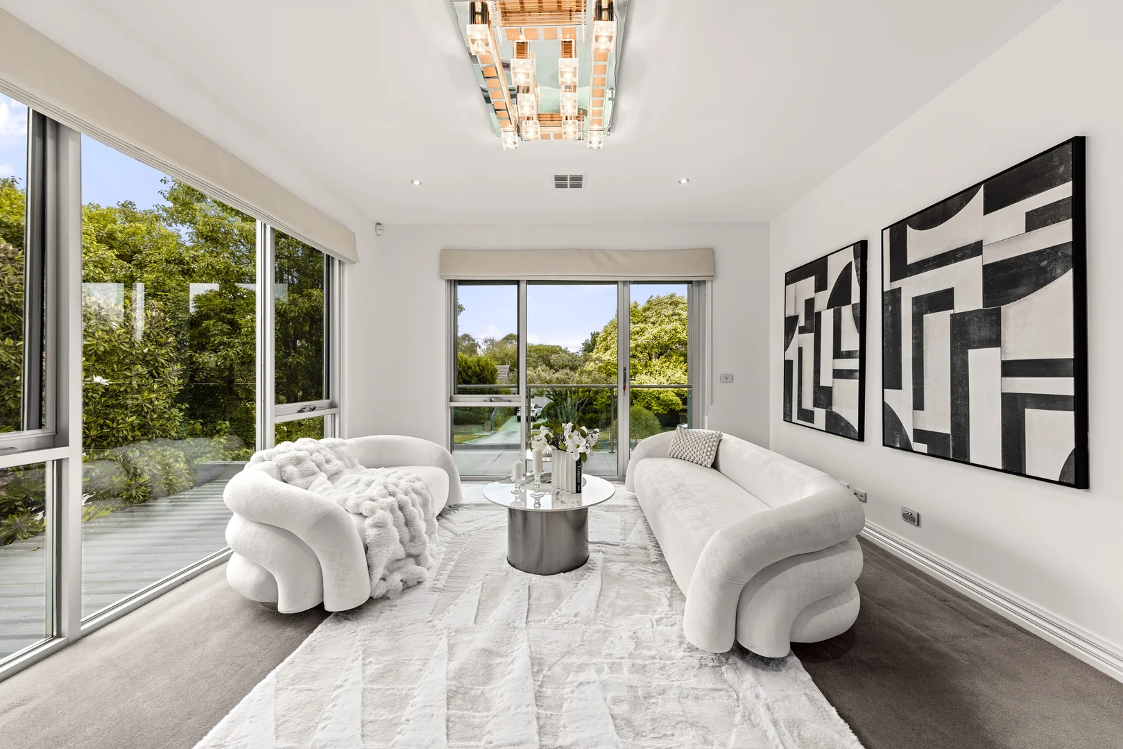 Additional image 2 of 8 Donald Road, Burwood VIC 3125