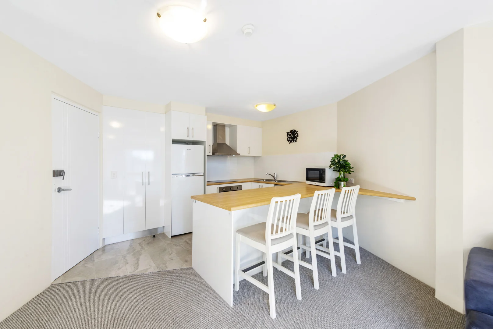 Additional image 10 of 402/8 Trickett Street, Surfers Paradise QLD 4217