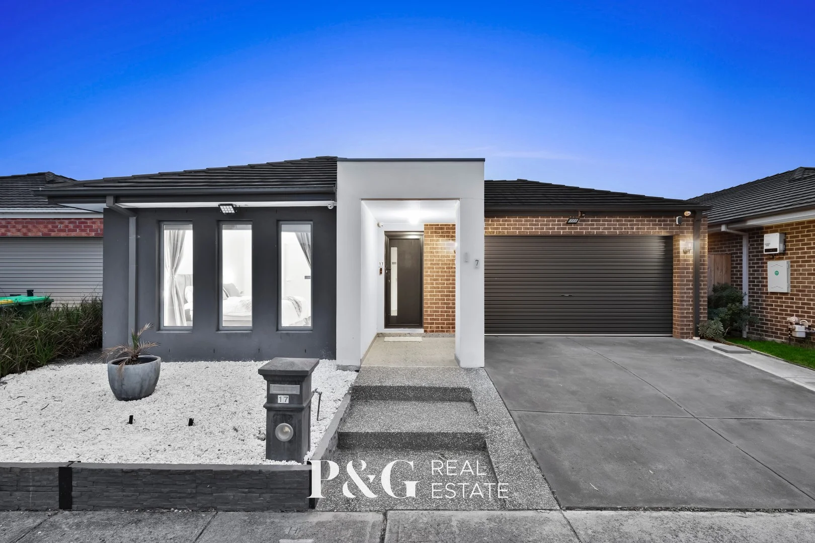 17 Peridot Avenue, Officer VIC 3809