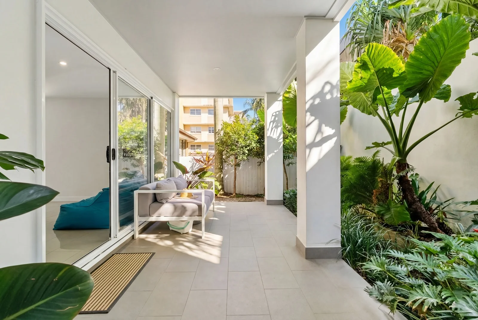 Additional image 23 of 2/1433 Gold Coast Highway, Palm Beach QLD 4221