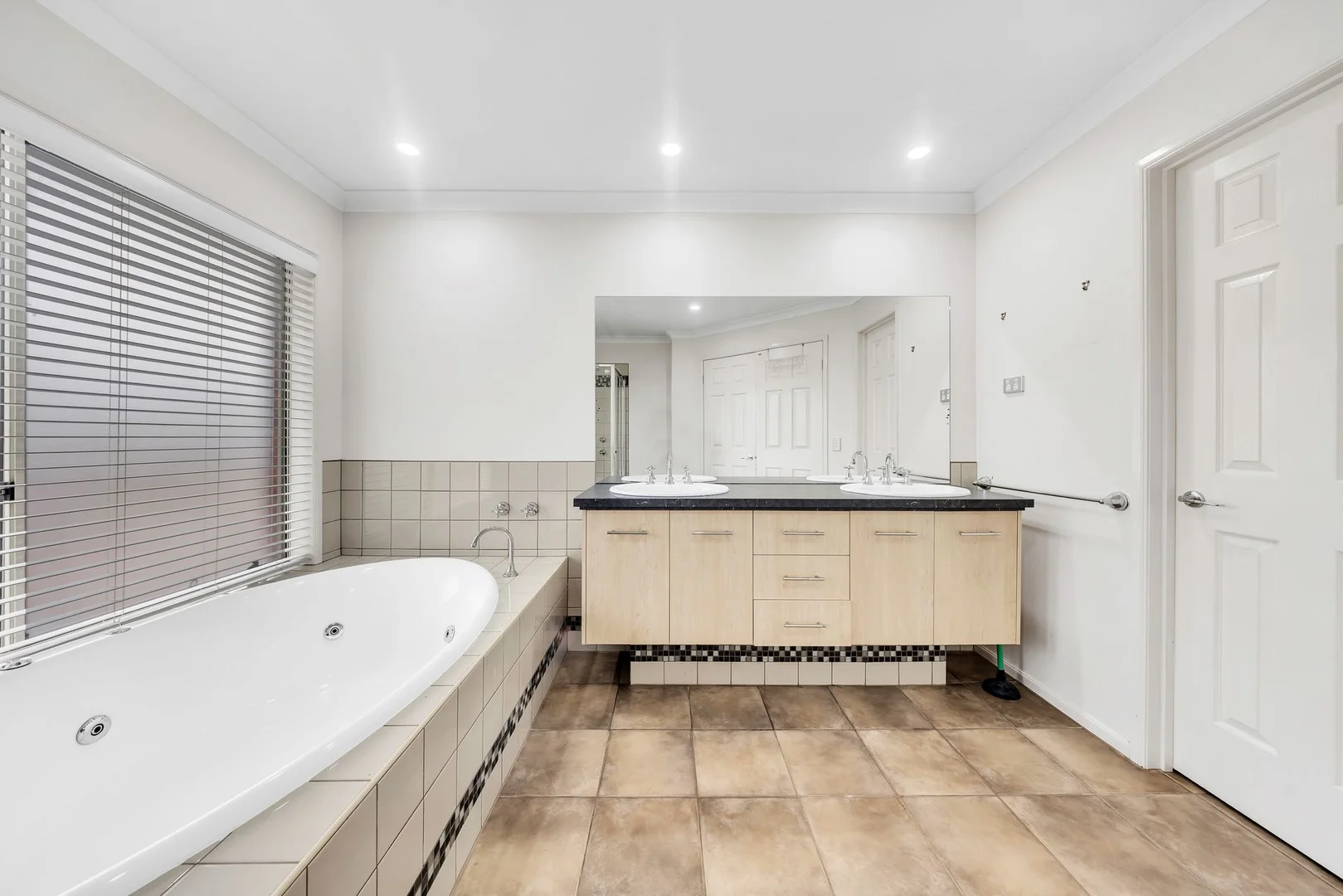 Additional image 25 of 14 Ellesmere Way, Truganina VIC 3029