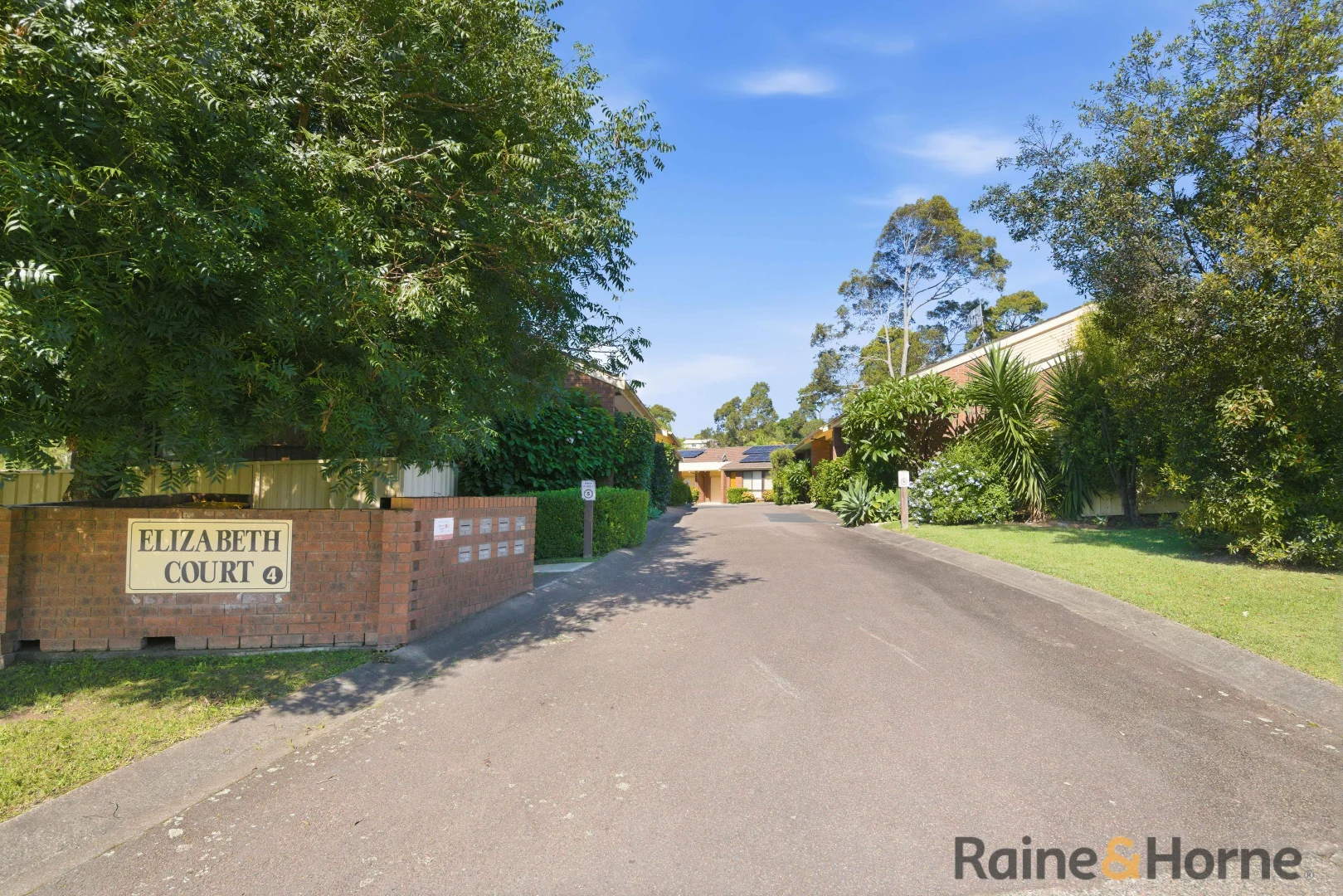 Additional image 23 of 4/4 Eric Fenning Drive, Surf Beach NSW 2536