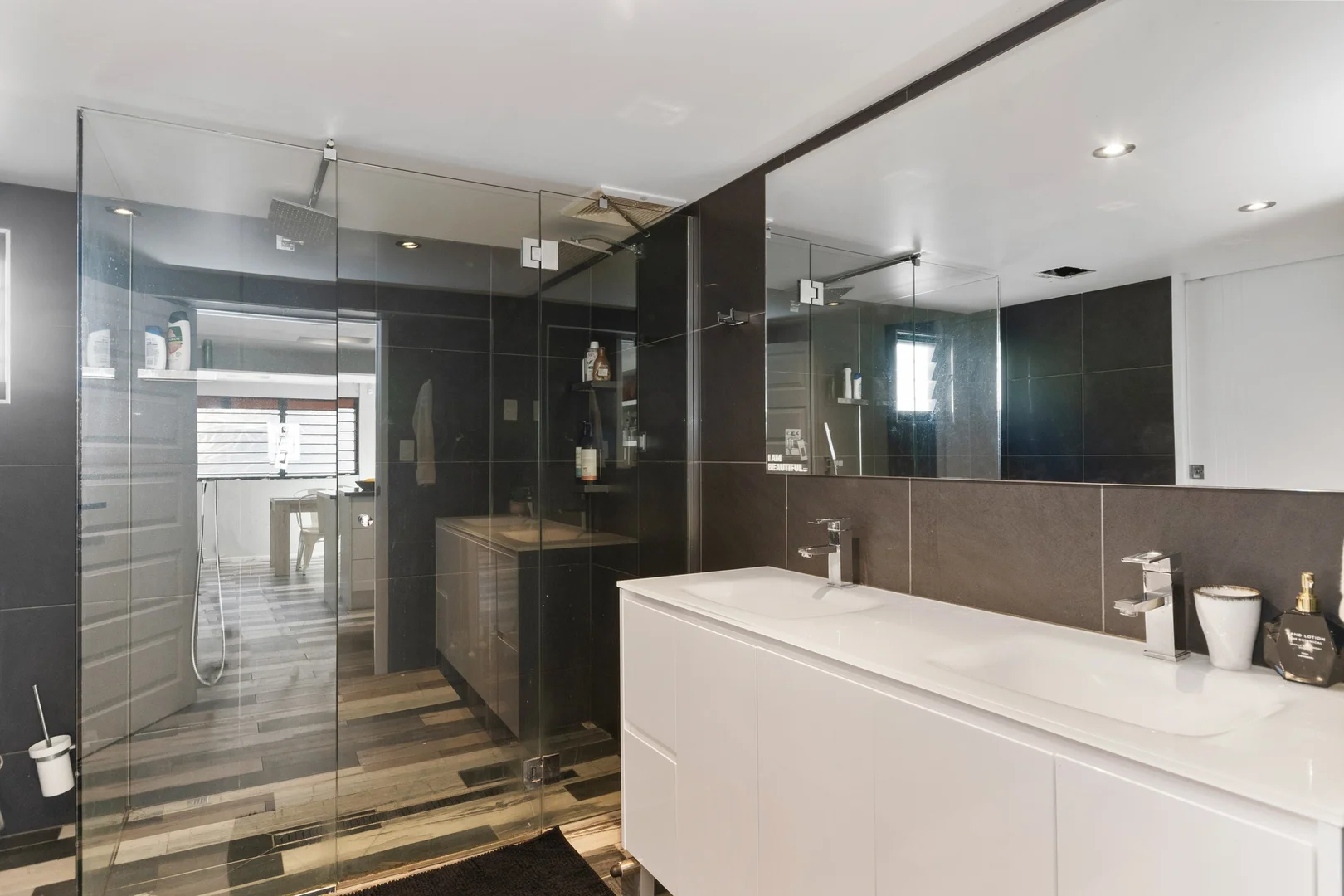 Additional image 19 of 105A Mitchell Street, North Ward QLD 4810