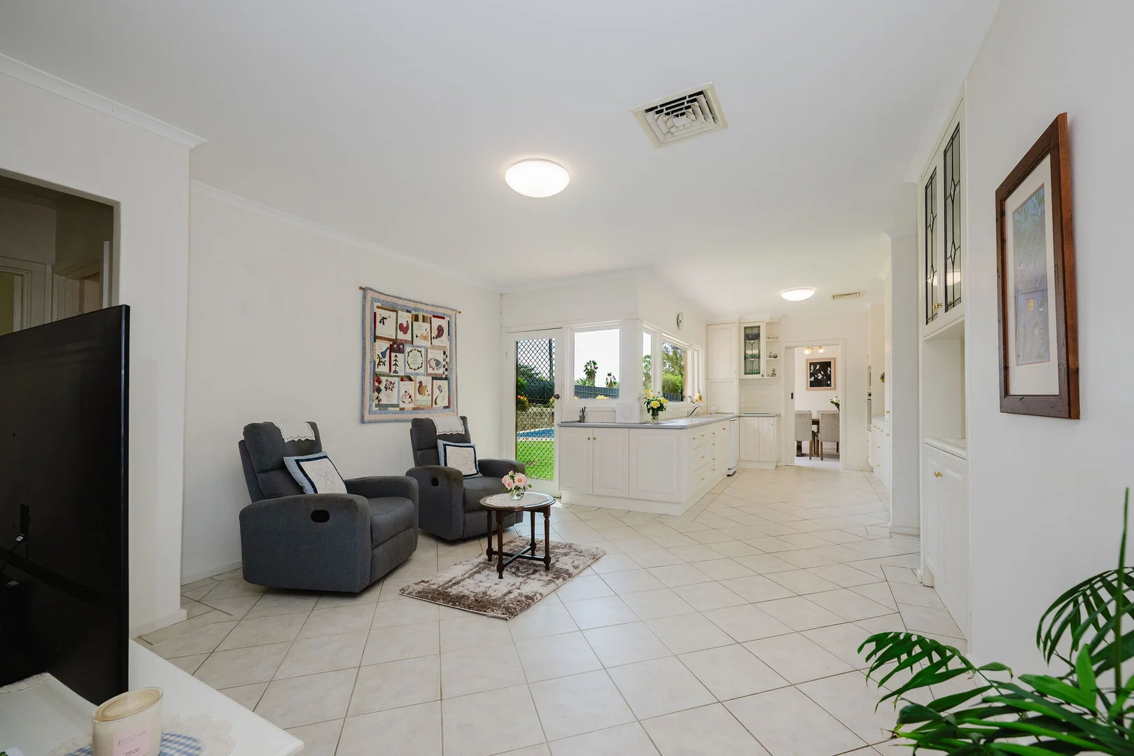 Additional image 13 of 10 Pollock Crescent, Clare SA 5453