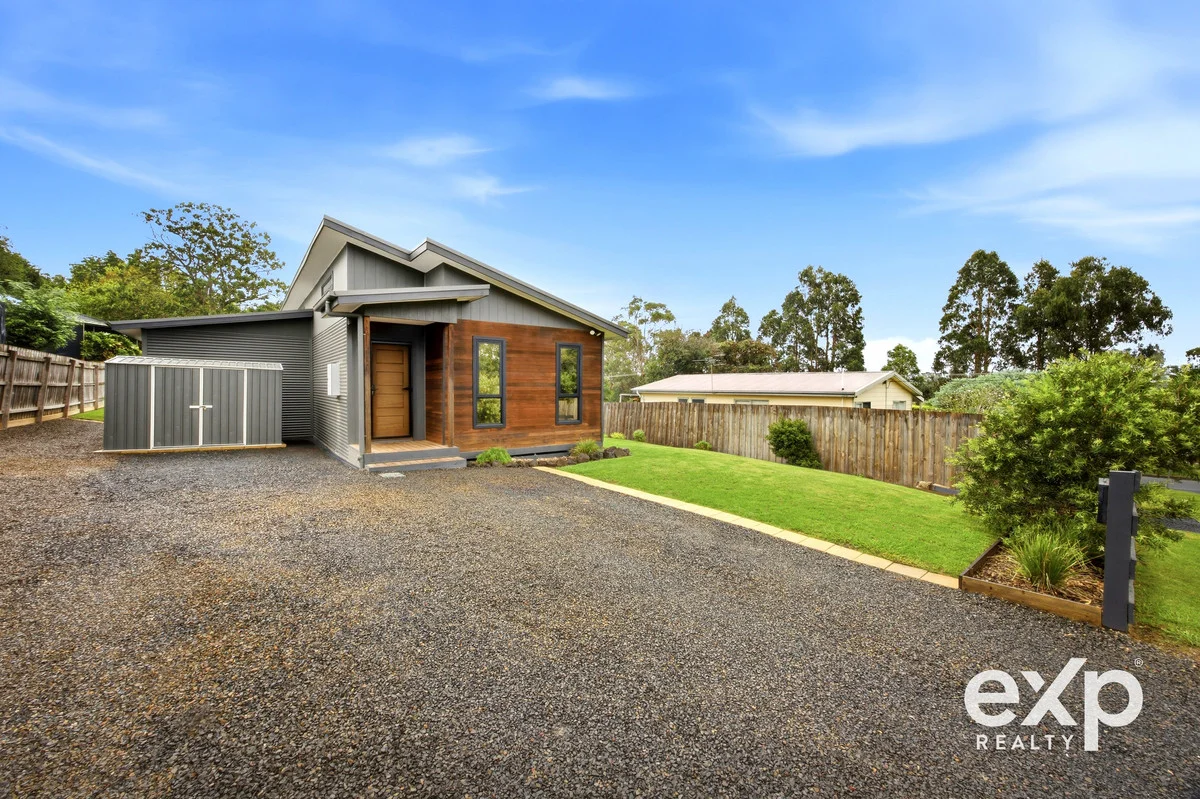 24 Sally Court, Woori Yallock VIC 3139