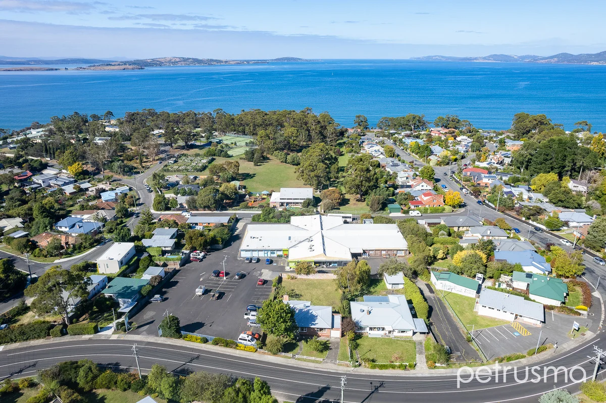 Additional image 35 of 150 - 152 Channel Highway, Taroona TAS 7053